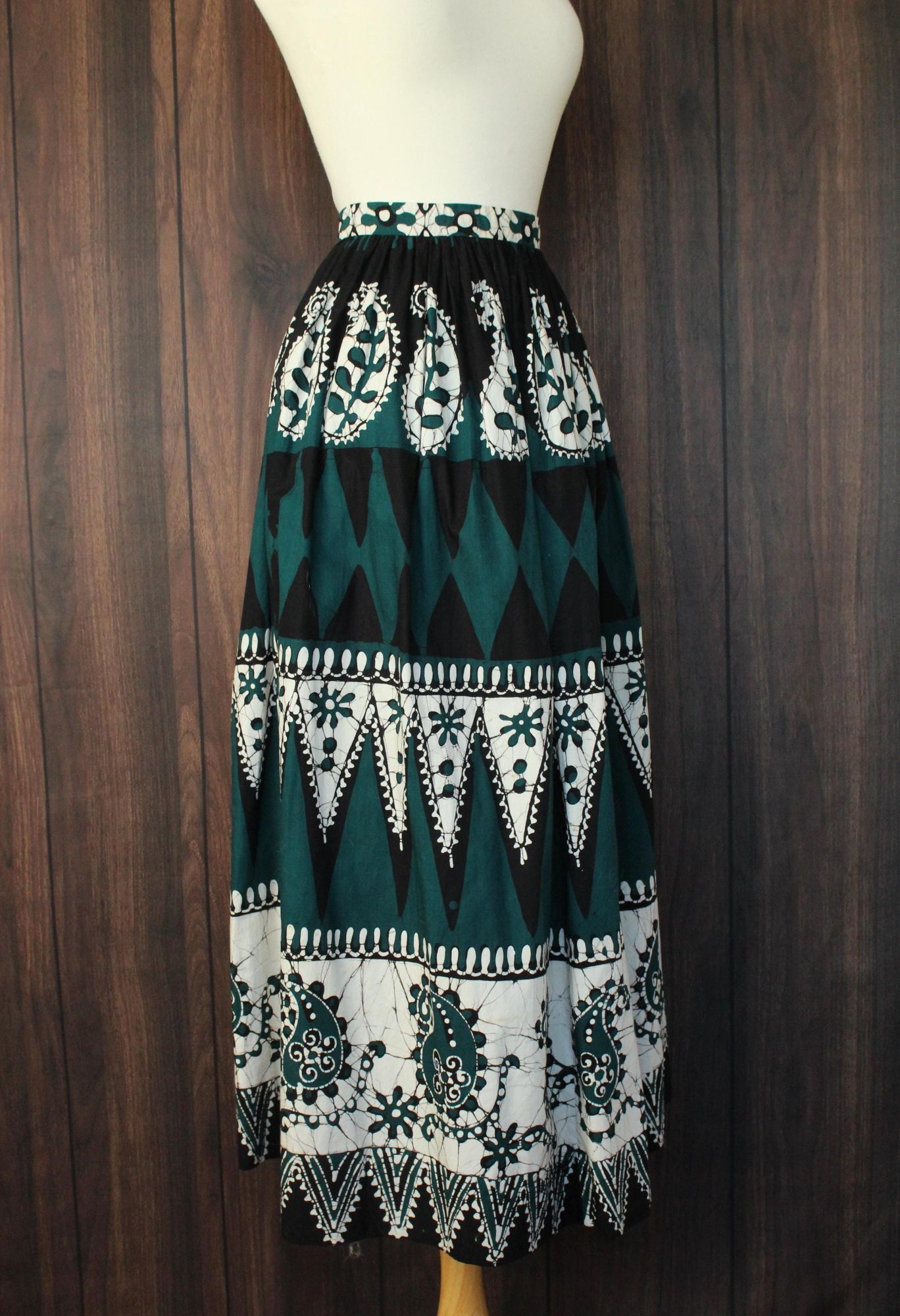Vintage Vintage 1960s 1970s Skirt, Black Teal and White Maxiskirt, B Size 22" - 5 Thumbnail