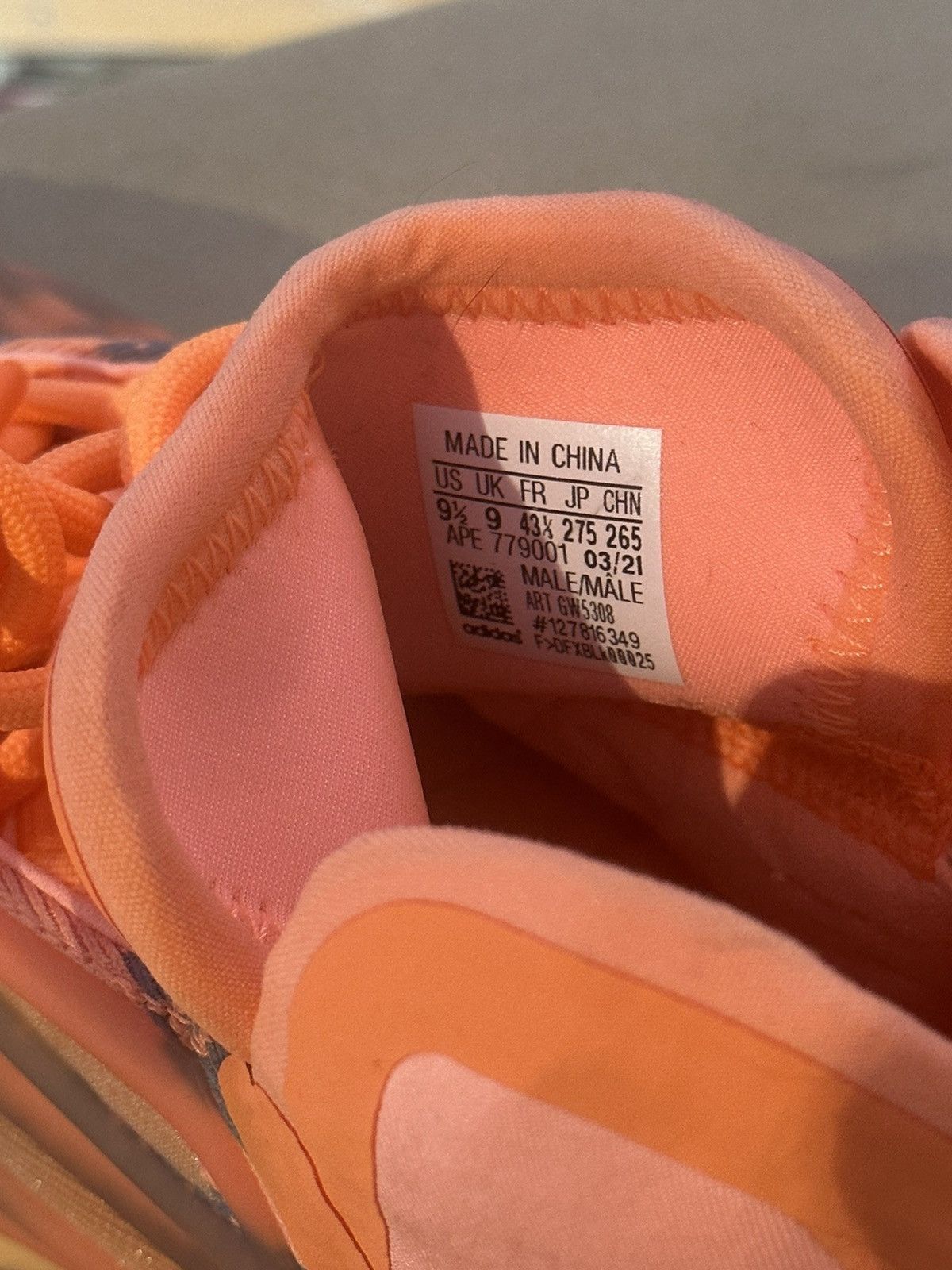 Adidas 2023 adidas yeezy qntm hi-res orange quantum basketball Size US 9.5 / EU 42-43 - 8 Thumbnail