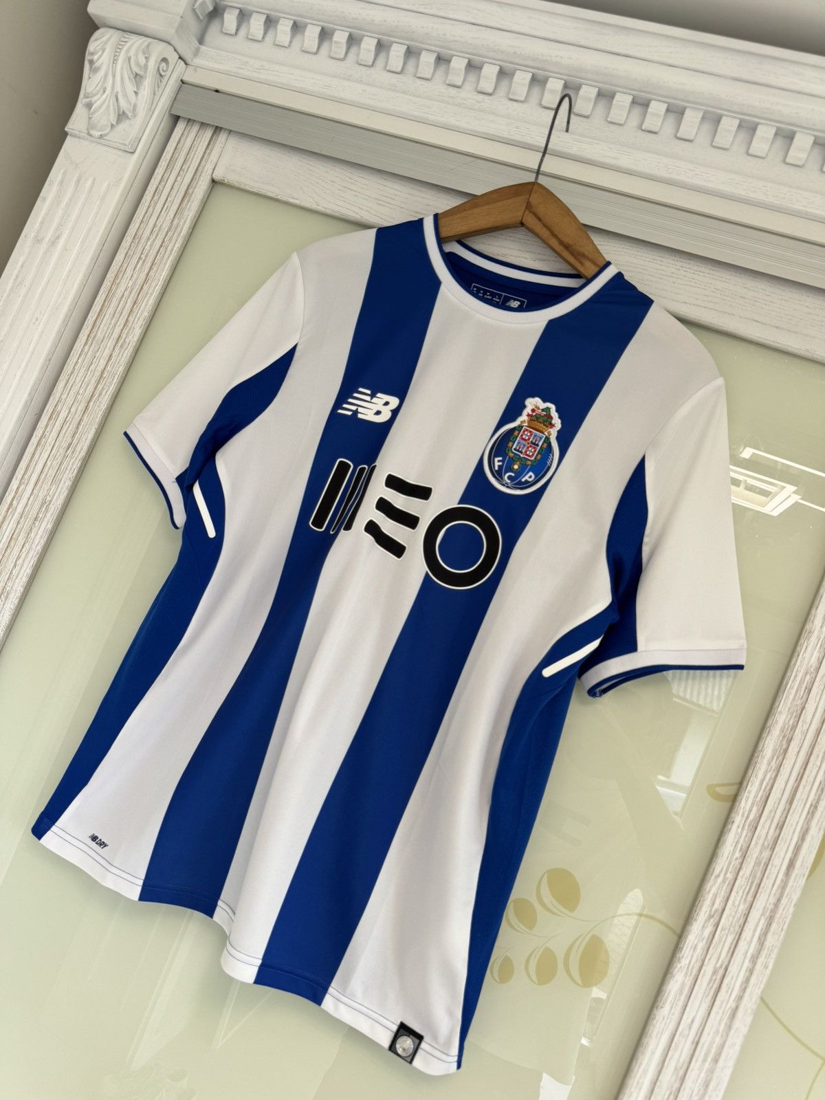 New Balance Porto 2017-2018 Home Soccer Jersey Football Kit Shirt Size US M / EU 48-50 / 2 - 3 Thumbnail