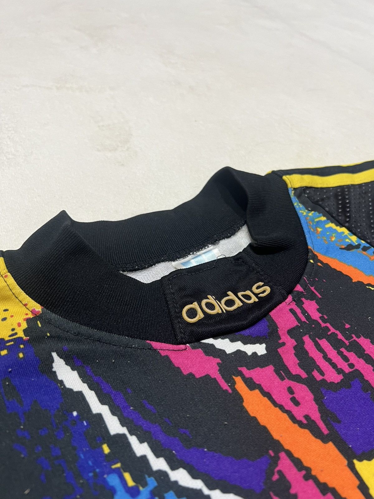 Adidas Besiktas 1994 Adidas Goalkeeper Fourth Jersey #RaimondAumann Size US L / EU 52-54 / 3 - 8 Thumbnail