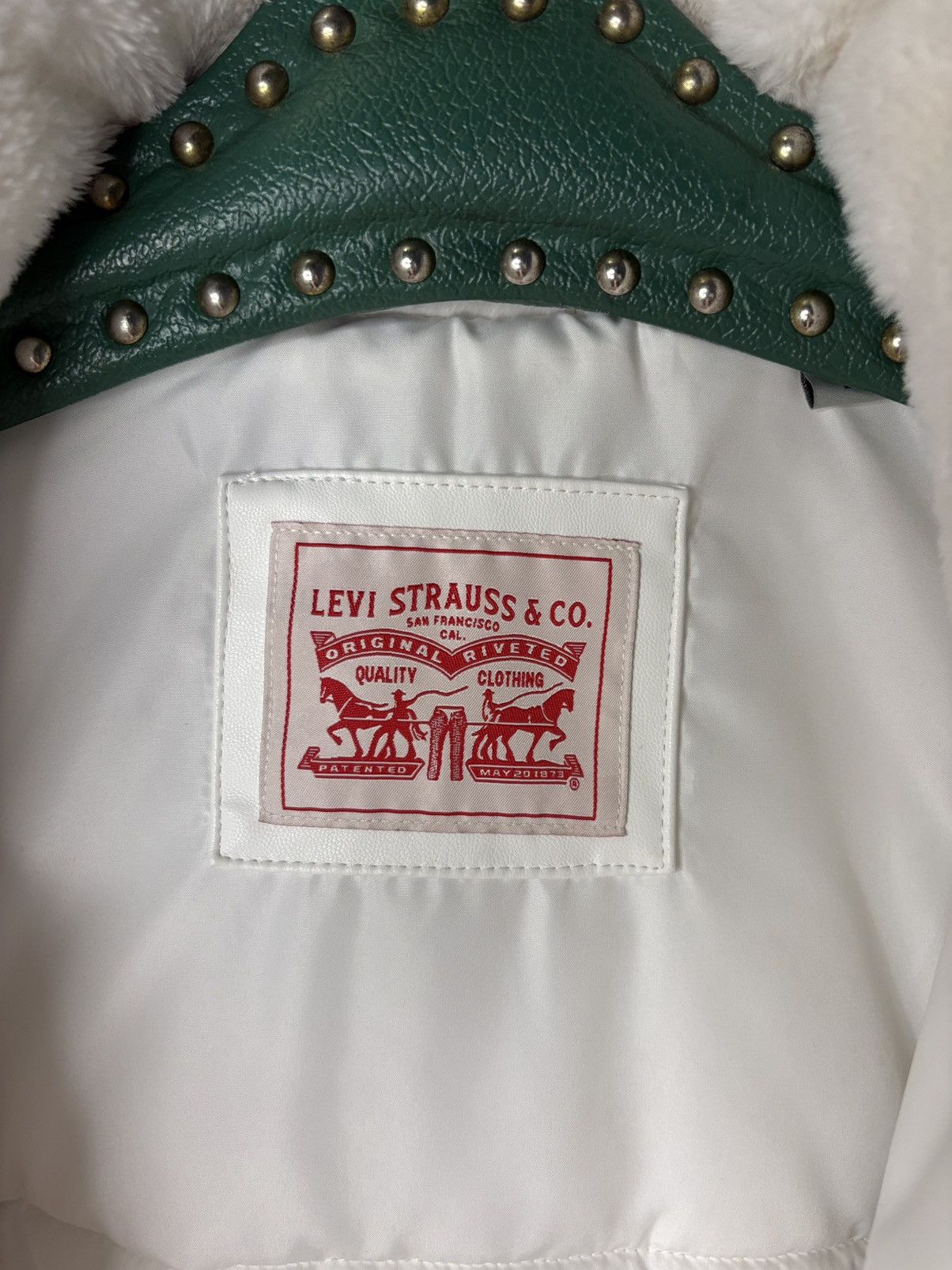 Levi's Levi’s Faux Fur Jacket | Size: XL Size XL / US 12-14 / IT 48-50 - 10 Thumbnail