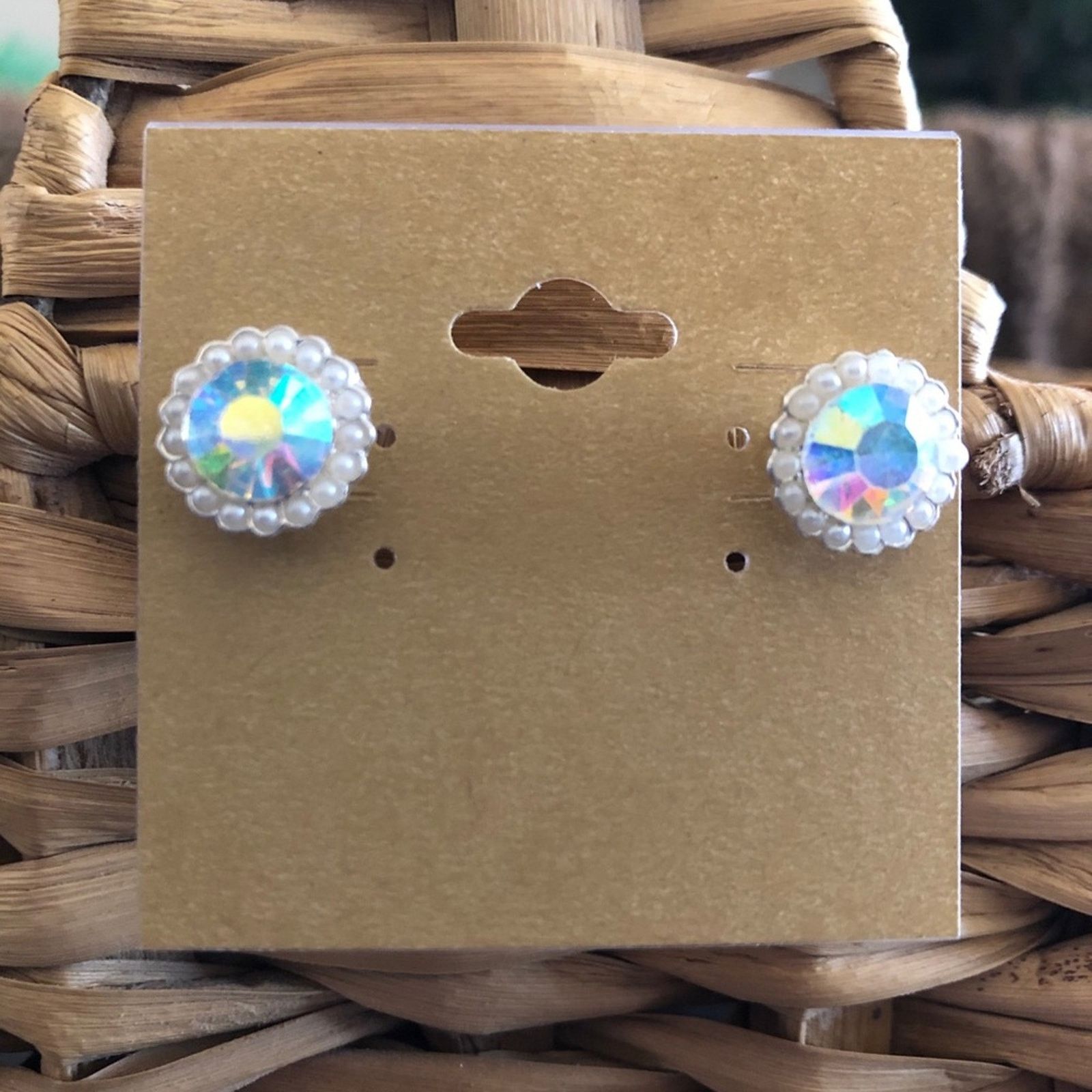 Jewelry Faceted aurora borealis and faux pearl earrings Size ONE SIZE - 1 Thumbnail