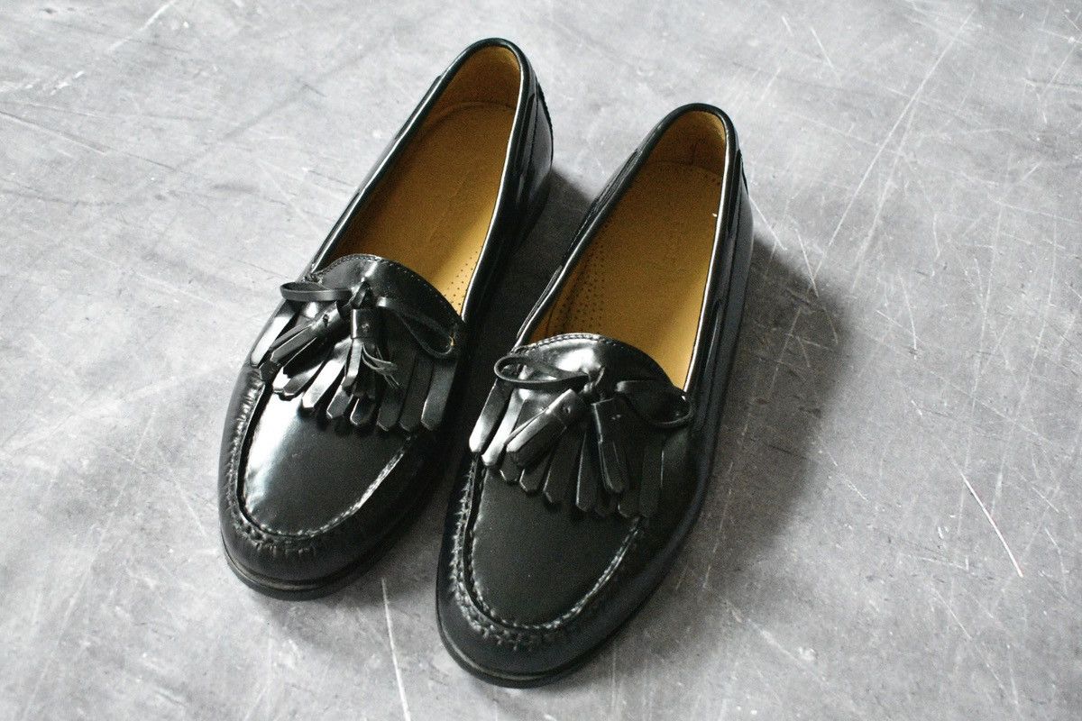 Cole Haan Cole Haan Black Leather Tassel Loafers (8.5) Size US 8.5 / EU 41-42 - 3 Thumbnail