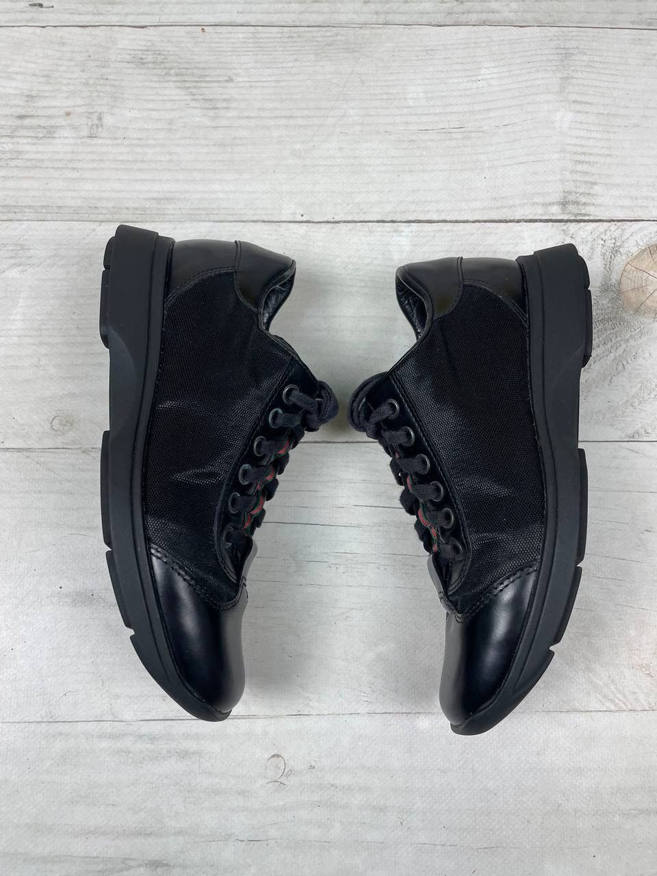 Gucci Vintage Gucci Leather Sneakers GG Size US 5.5 / IT 35.5 - 3 Thumbnail