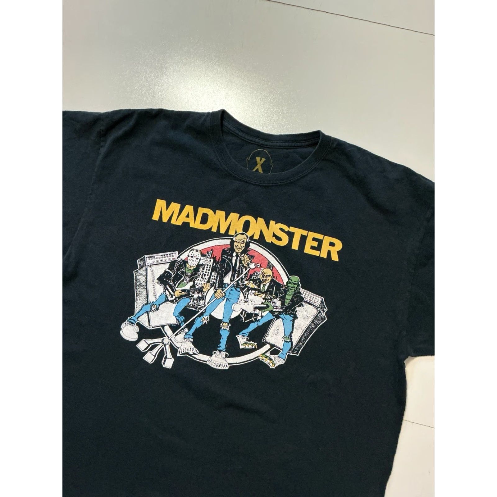 Vintage Mad Monster Party Rock Band Musical Horror Comedy Black Graphic S/S T-Shirt L Mens Size L Size US L / EU 52-54 / 3 - 3 Thumbnail