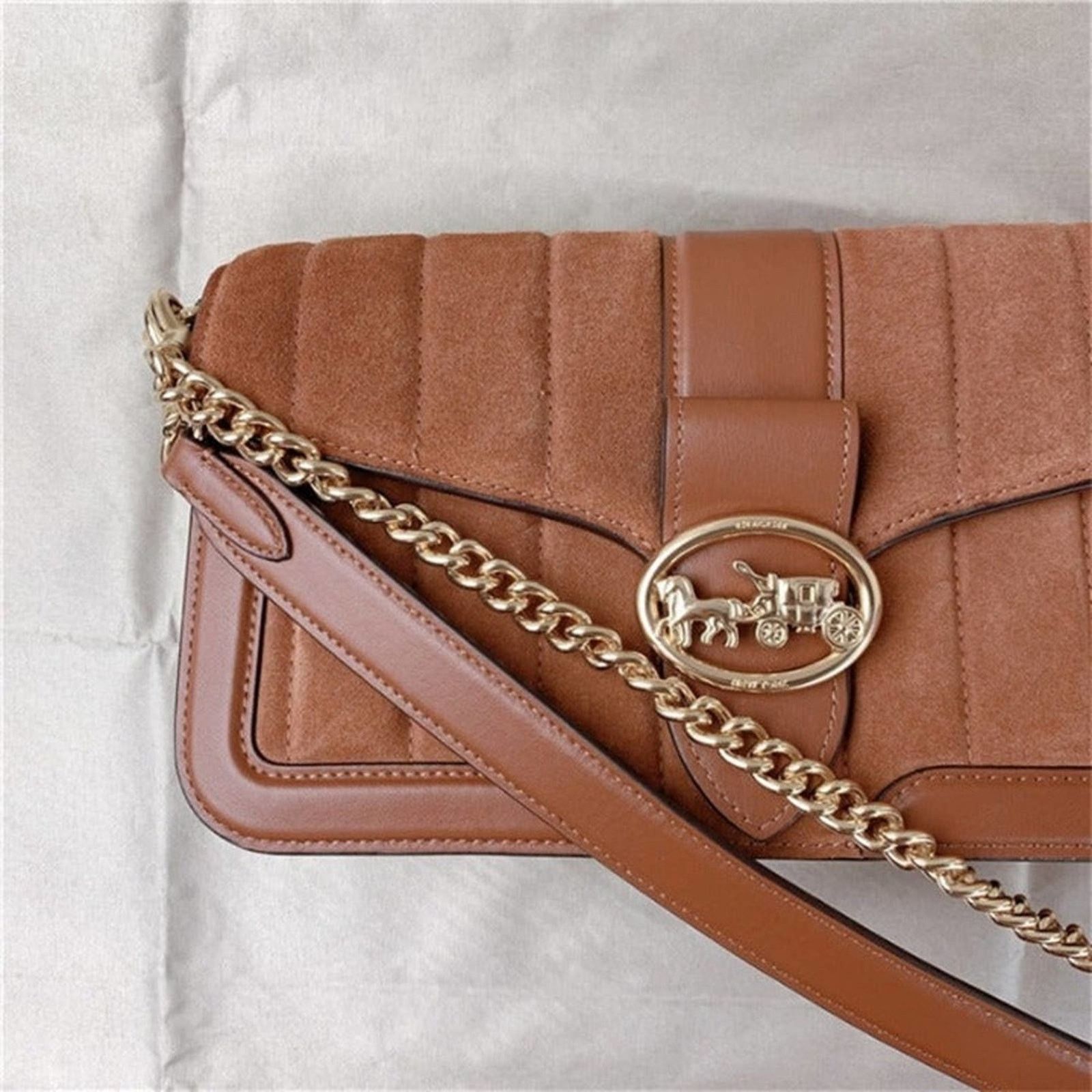Coach Coach C5635 Georgie Shoulder Bag With Linear Quiltiing Size ONE SIZE - 5 Thumbnail