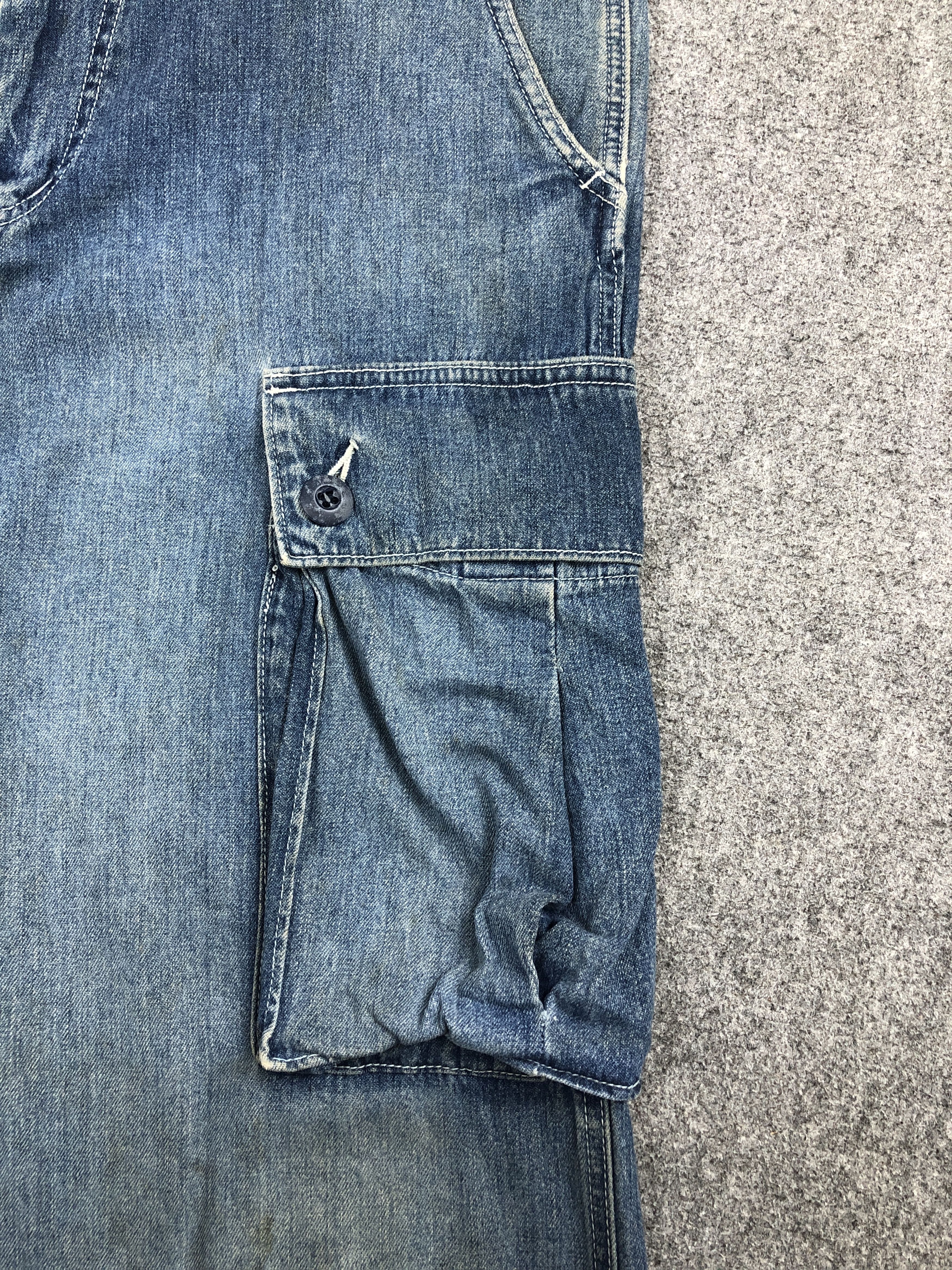 Oshkosh Vintage Oshkosh B'Gosh Muliti Pocket Cargo Denim DP2424 Size US 31 - 7 Thumbnail