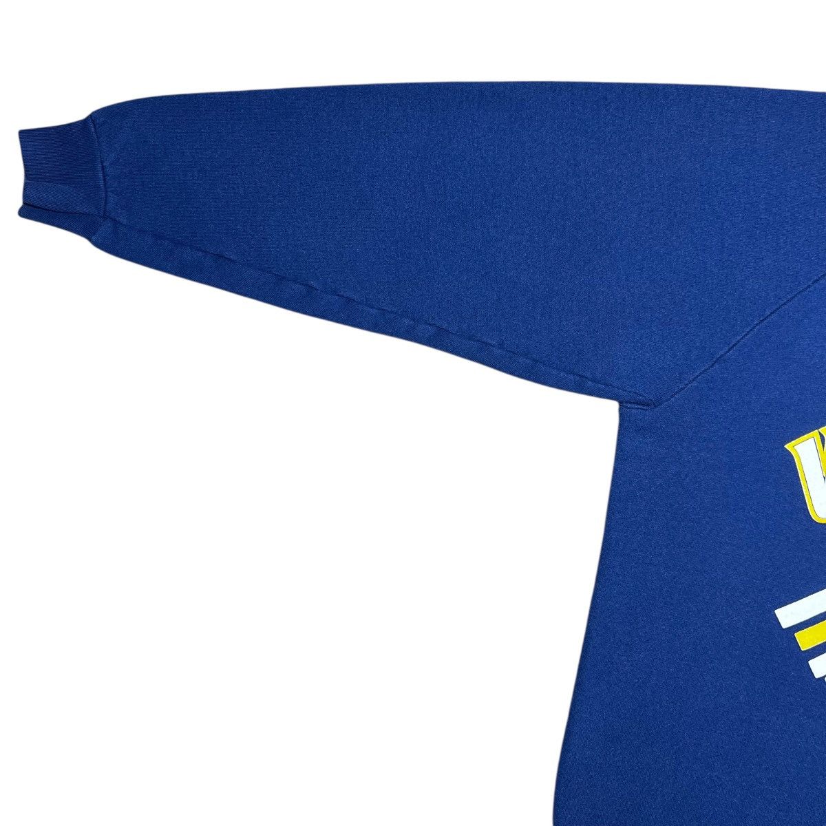 NCAA Vintage 1990s NCAA Michigan Wolverines Basketball Sweatshirt Size US XL / EU 56 / 4 - 5 Thumbnail