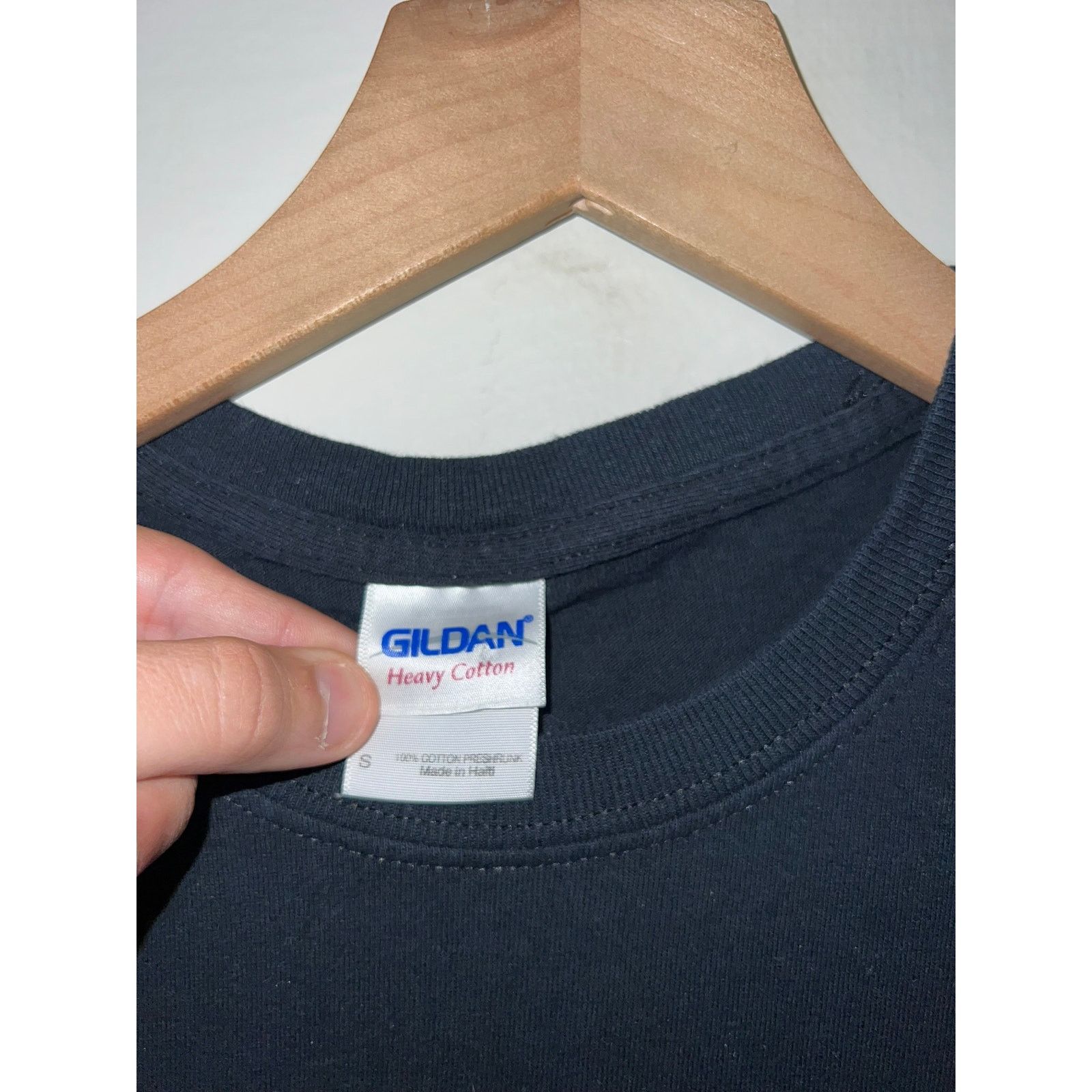 Gildan Vintage Reeses Shirt So Good It's Scary Halloween Tee Candy Size US S / EU 44-46 / 1 - 6 Thumbnail