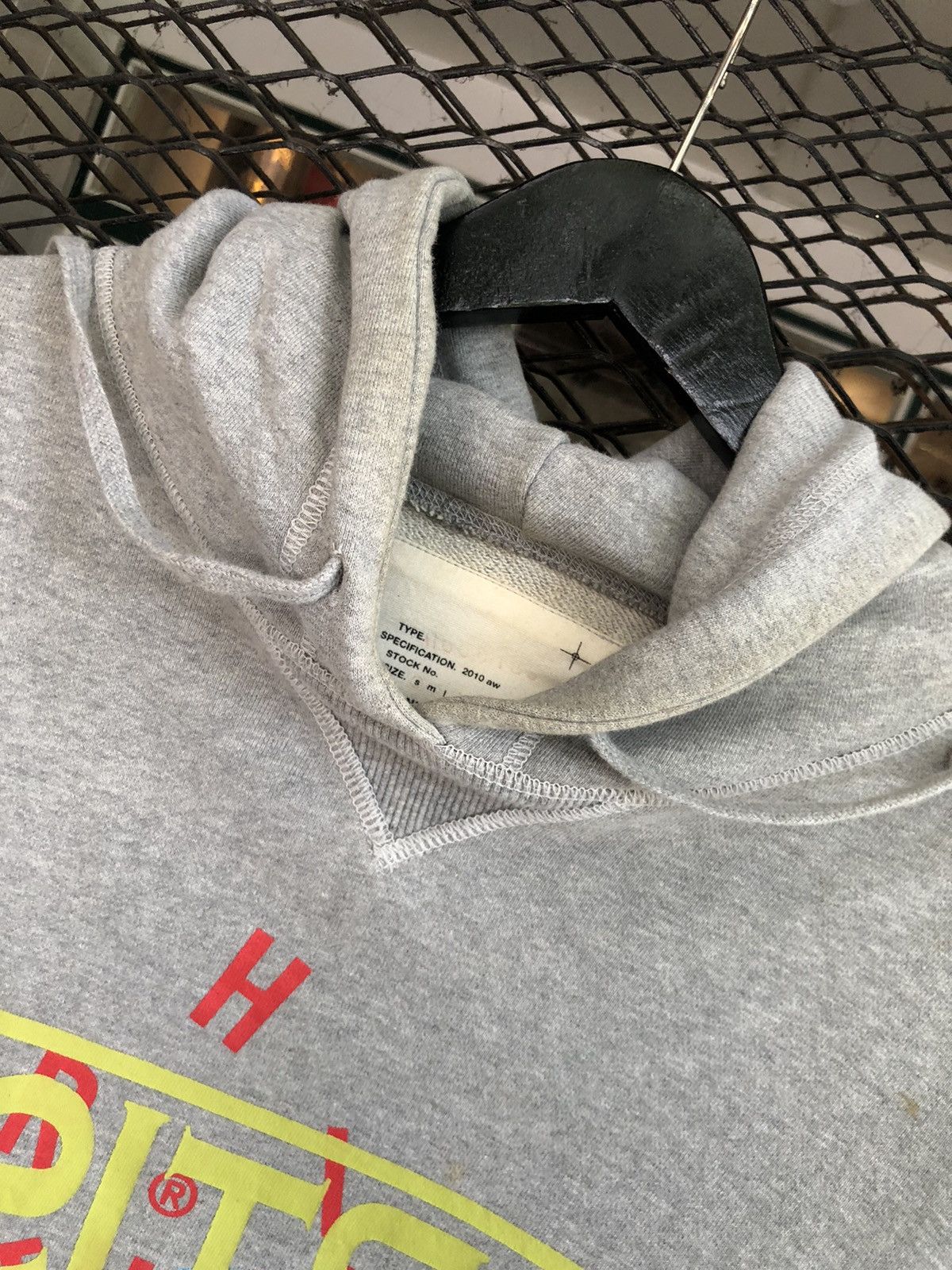 thisisneverthat 🔥RARE🔥 THISISNEVERTHAT HOODIE ARTIST SERIES 2010 Size US M / EU 48-50 / 2 - 7 Thumbnail