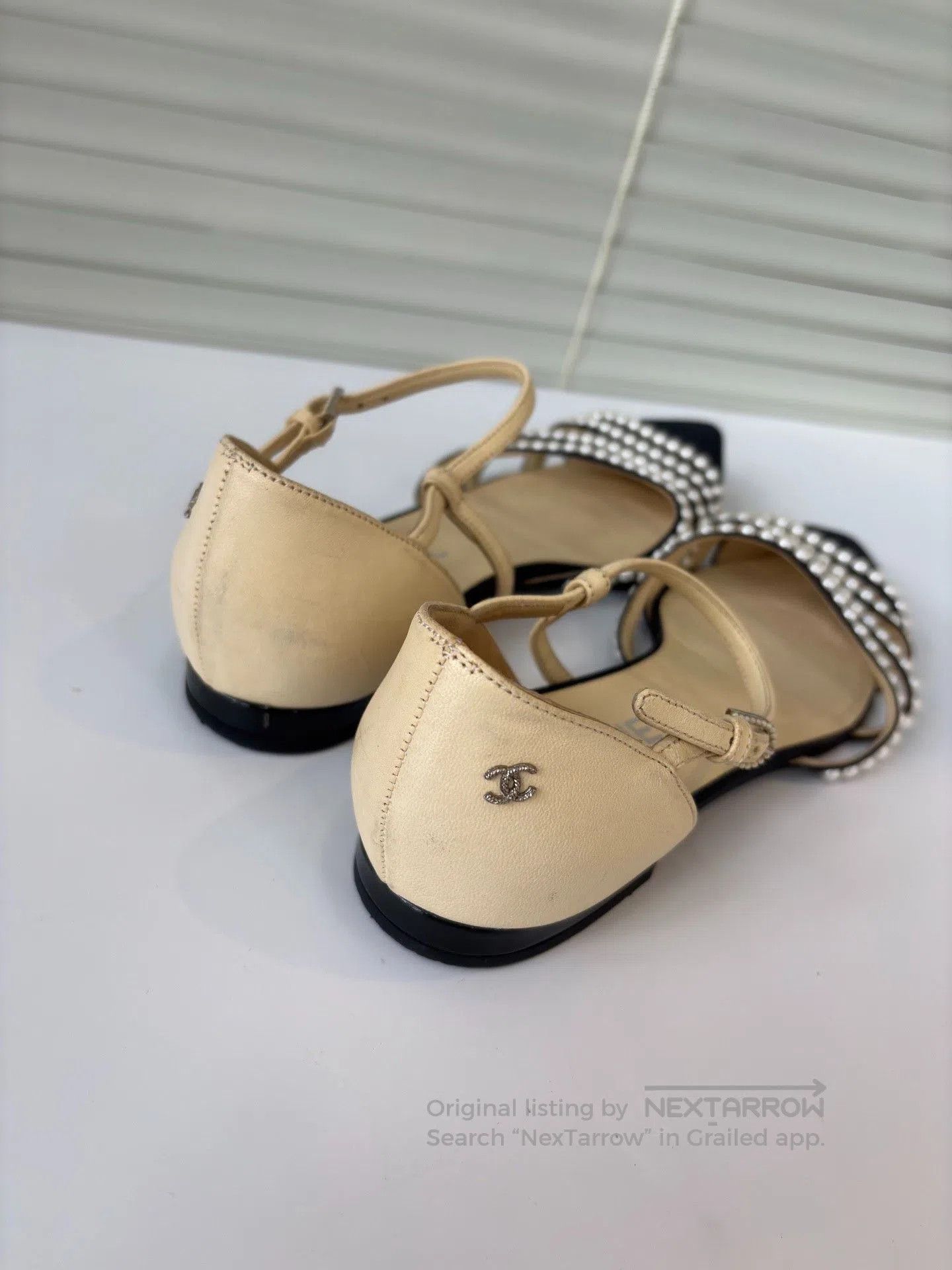 Chanel Chanel Pearl Pointed Flat Shoes. Size US 8 / IT 38 - 2 Thumbnail