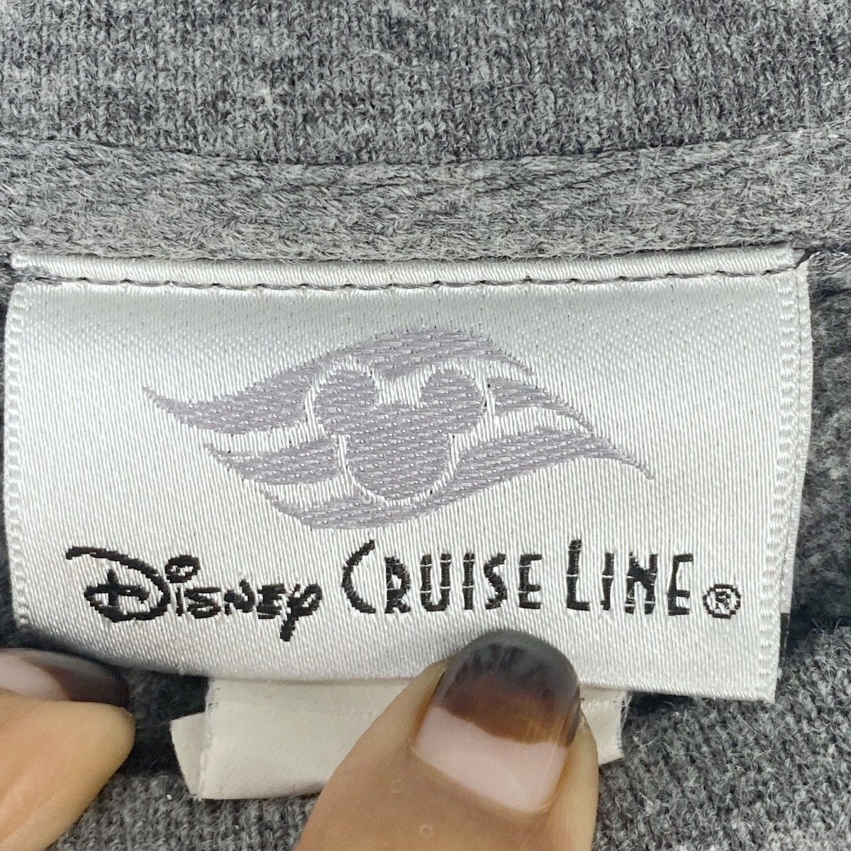 Disney Disney Cruiseline Line Sweatshirt Crewneck Pullover Jumper Size US L / EU 52-54 / 3 - 7 Thumbnail