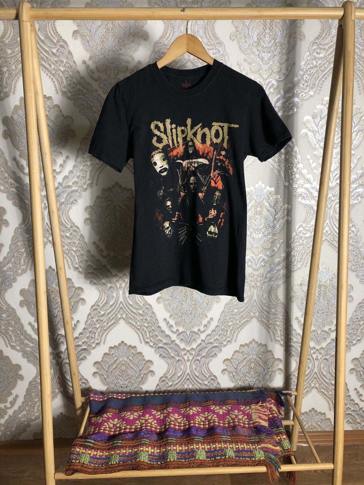 Band Tees VINTAGE SLIPKNOT WORLD TOUR ROCK T-SHIRT RETRO METAL Y2K 90s Size US S / EU 44-46 / 1 - 1 Thumbnail