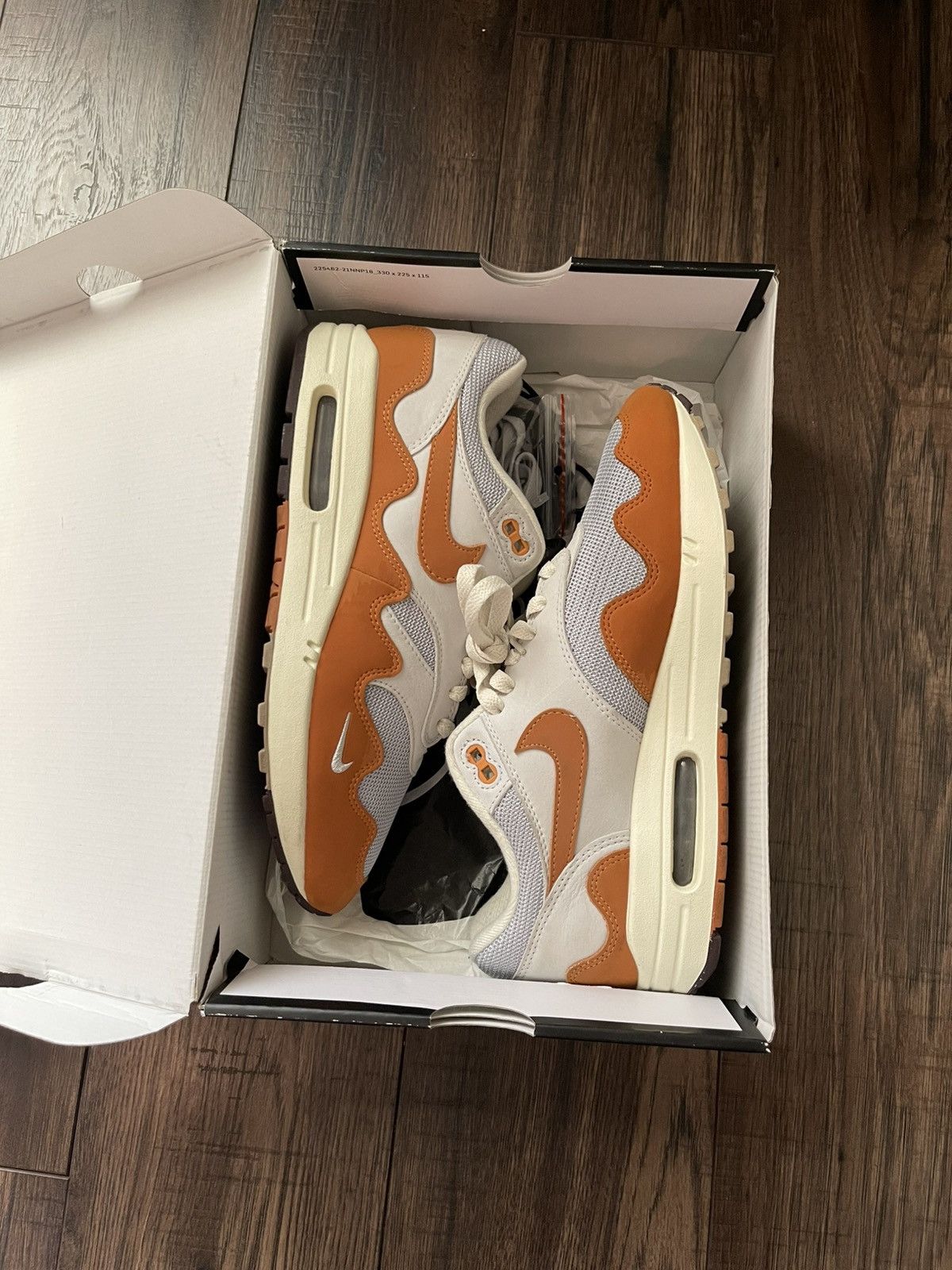 Nike × Patta Nike Air max 1 X Patta Size US 9.5 / EU 42-43 - 1 Thumbnail
