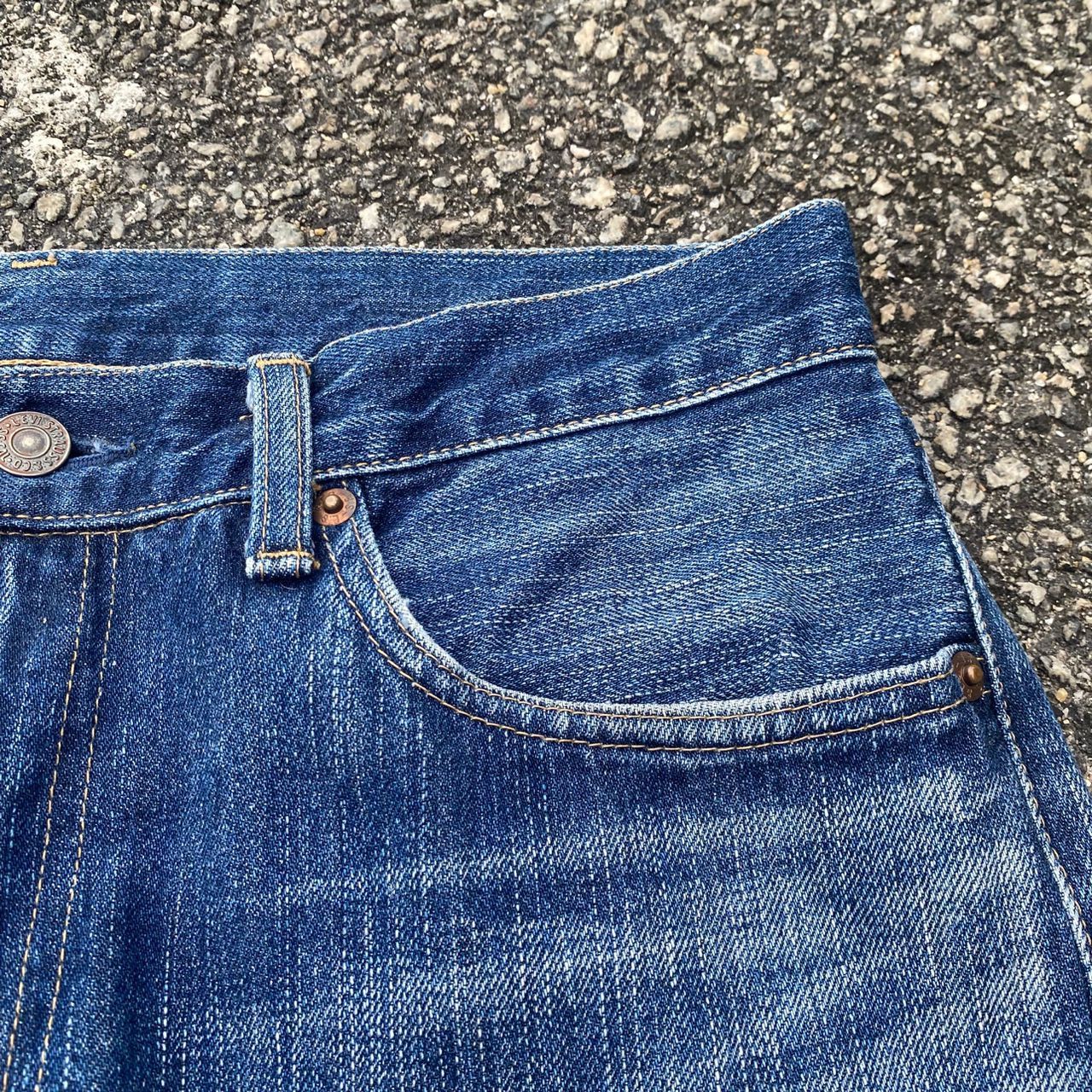 Levi's Vintage Levis 505 Distressed Denim Jeans Size US 32 / EU 48 - 12 Thumbnail
