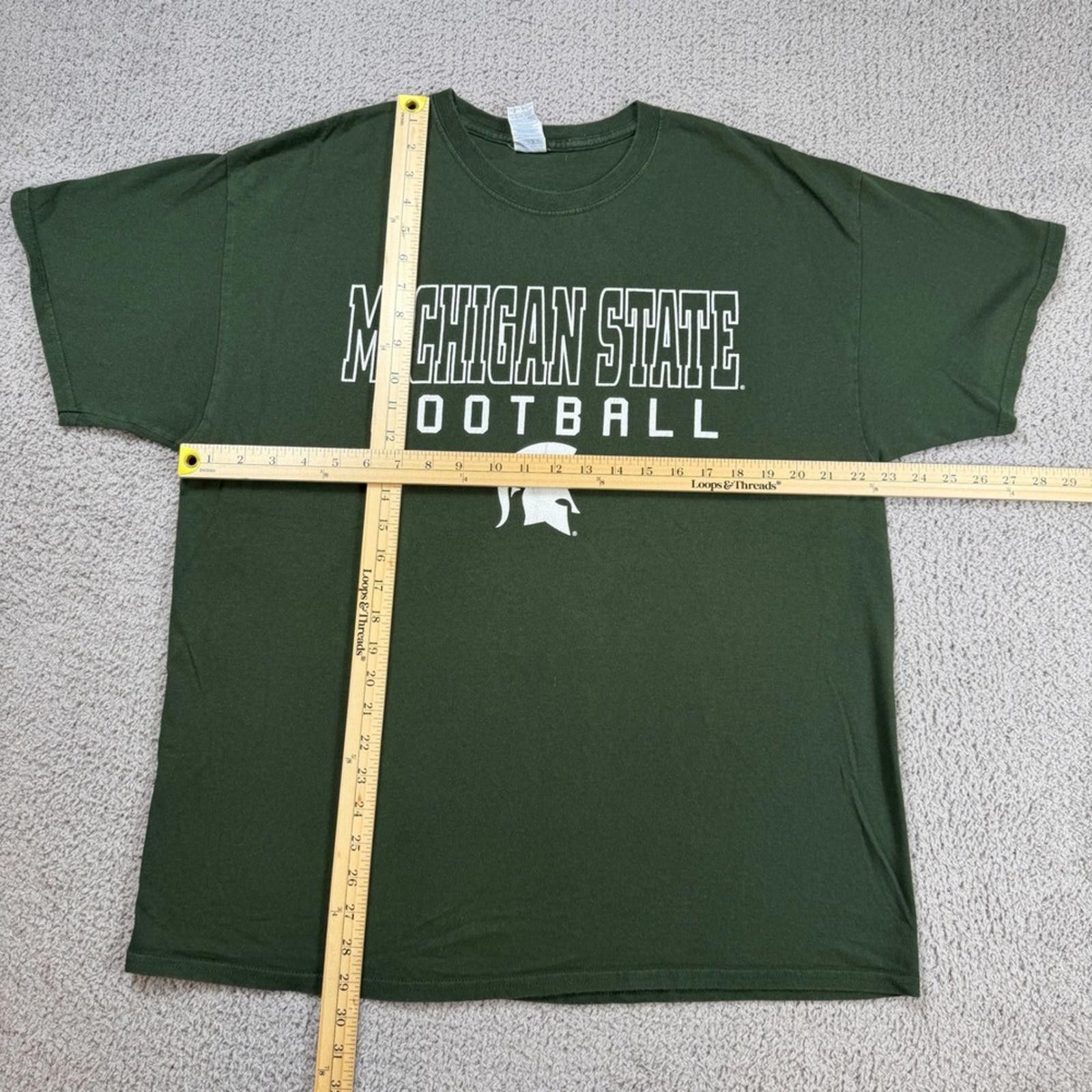 Gildan Michigan State Football T-Shirt Mens XL Green Spartans NCAA Size US XL / EU 56 / 4 - 2 Thumbnail
