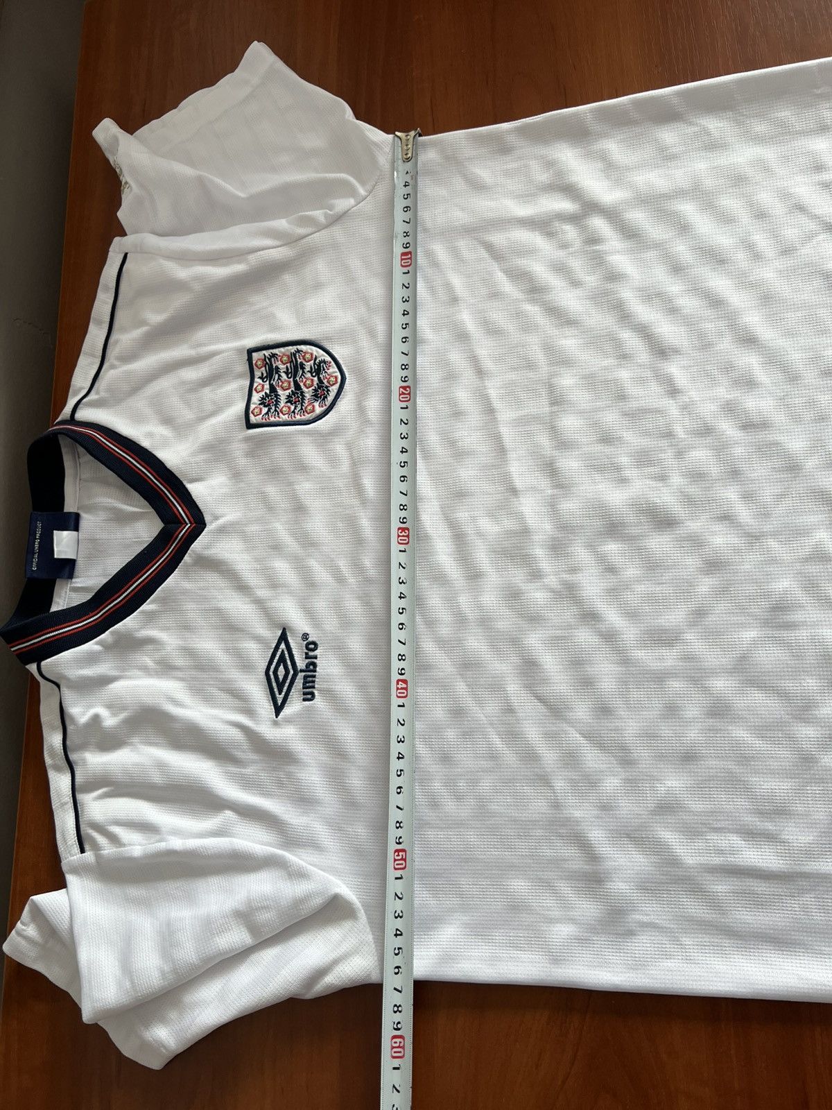 Umbro 1986 PROTOTYPE ENGLAND TEAM REMAKE SOCCER JERSEY SHIRT L Size US L / EU 52-54 / 3 - 22 Thumbnail