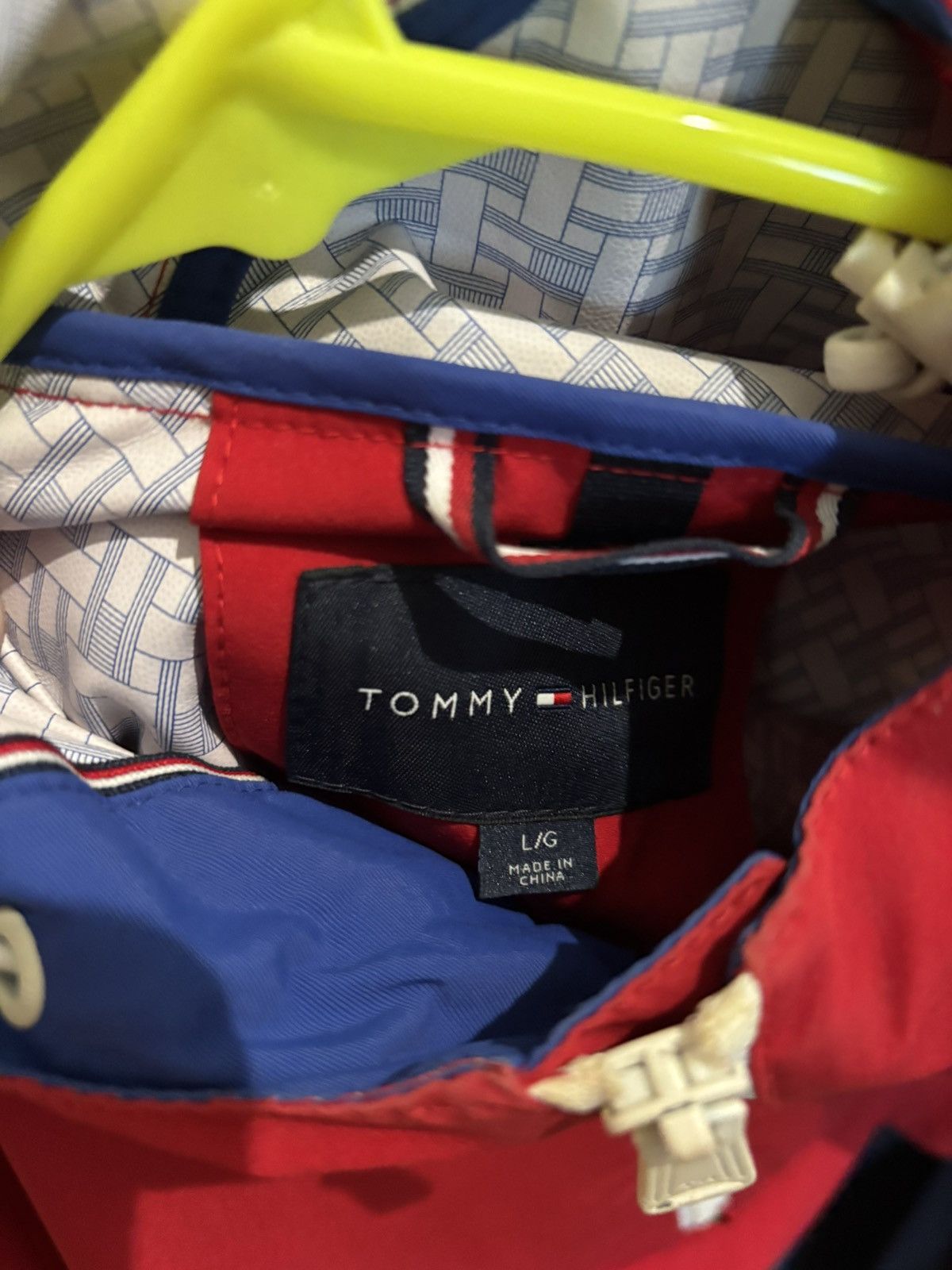 Tommy Hilfiger Tommy Hilfiger Anorak Jacket Size US L / EU 52-54 / 3 - 3 Thumbnail