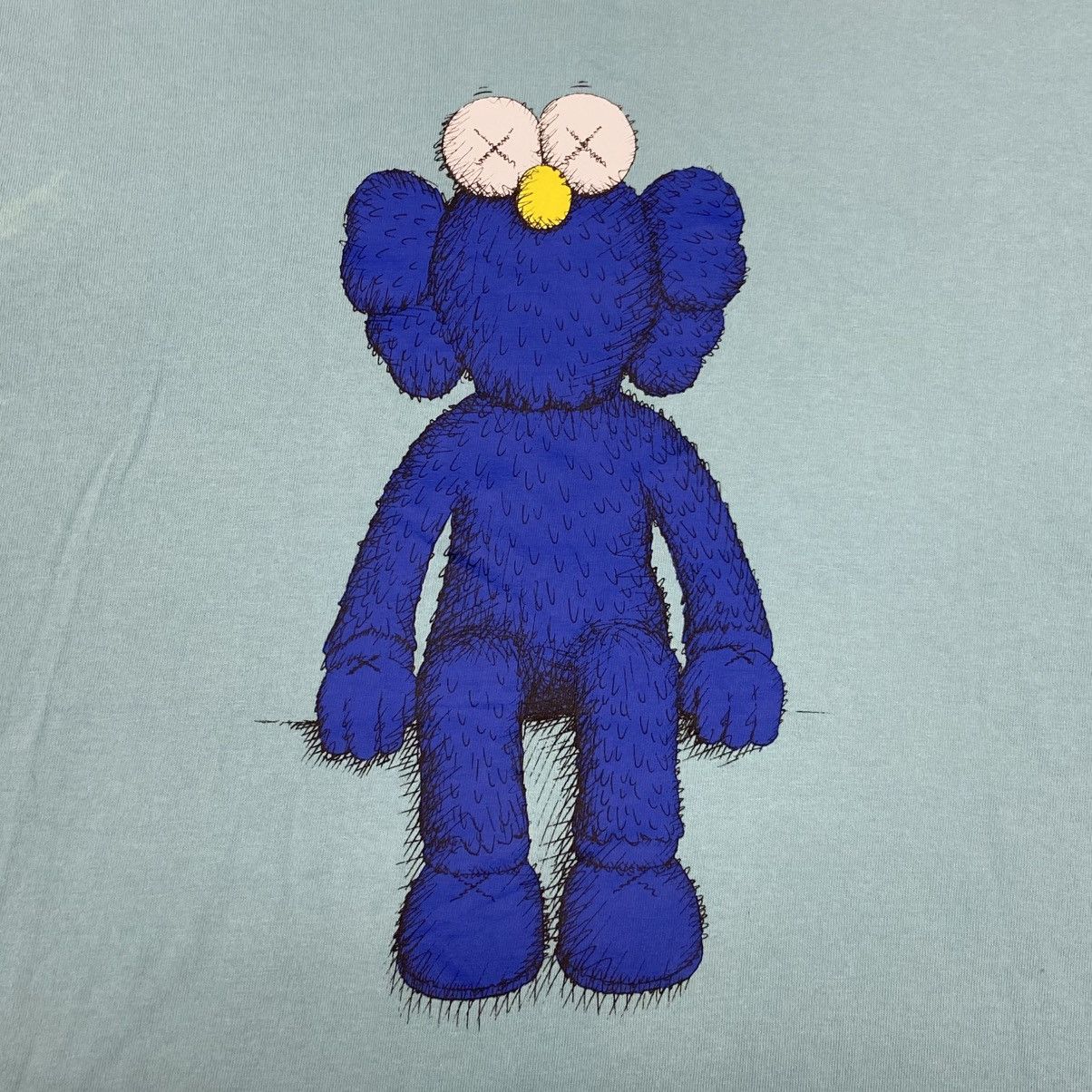 Kaws × Uniqlo Uniqlo x Kaws Shirt Size US L / EU 52-54 / 3 - 3 Thumbnail