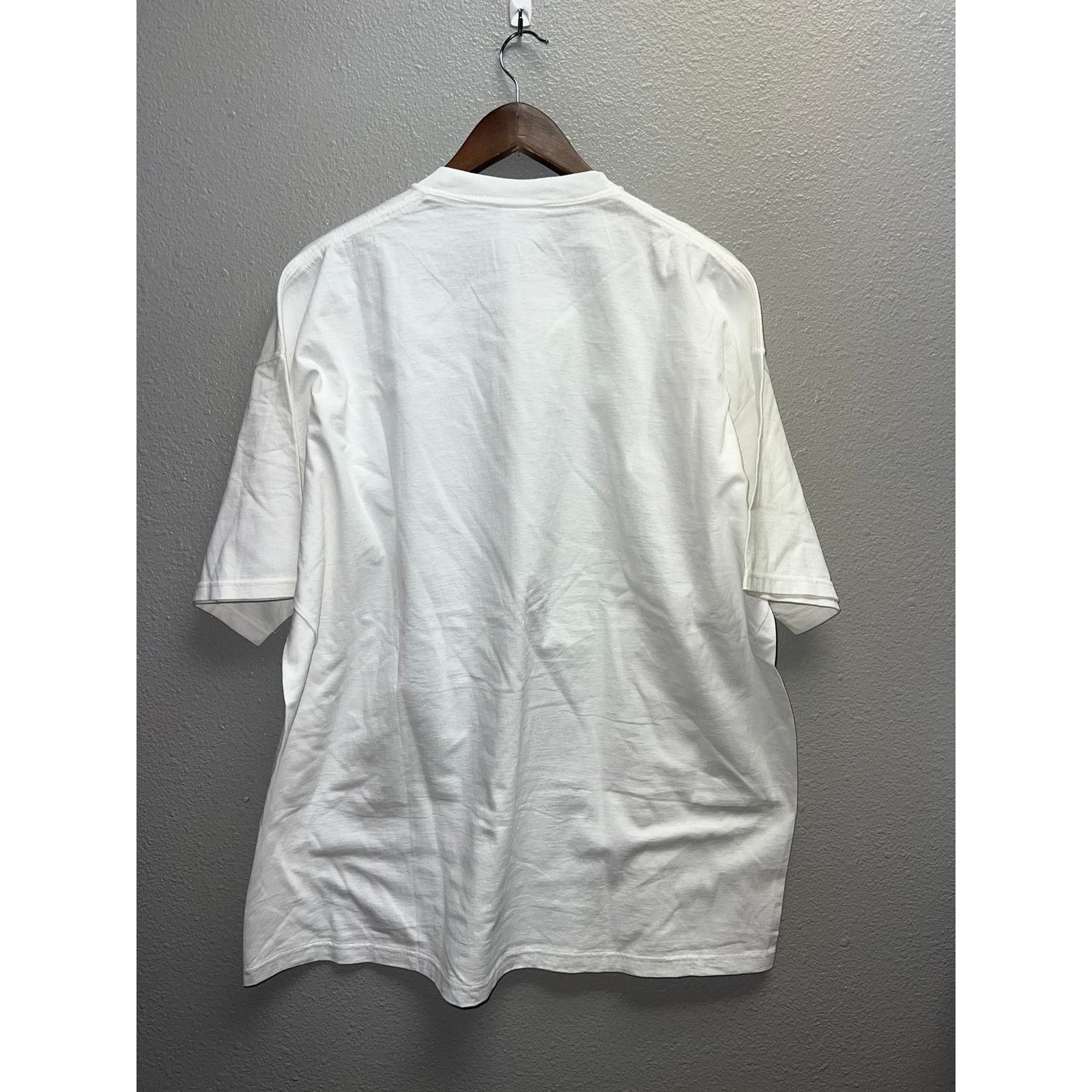 Jerzees Vintage Neiman Marcus Shirt Hawaii Butterfly Tee XL USA Size US XL / EU 56 / 4 - 5 Thumbnail
