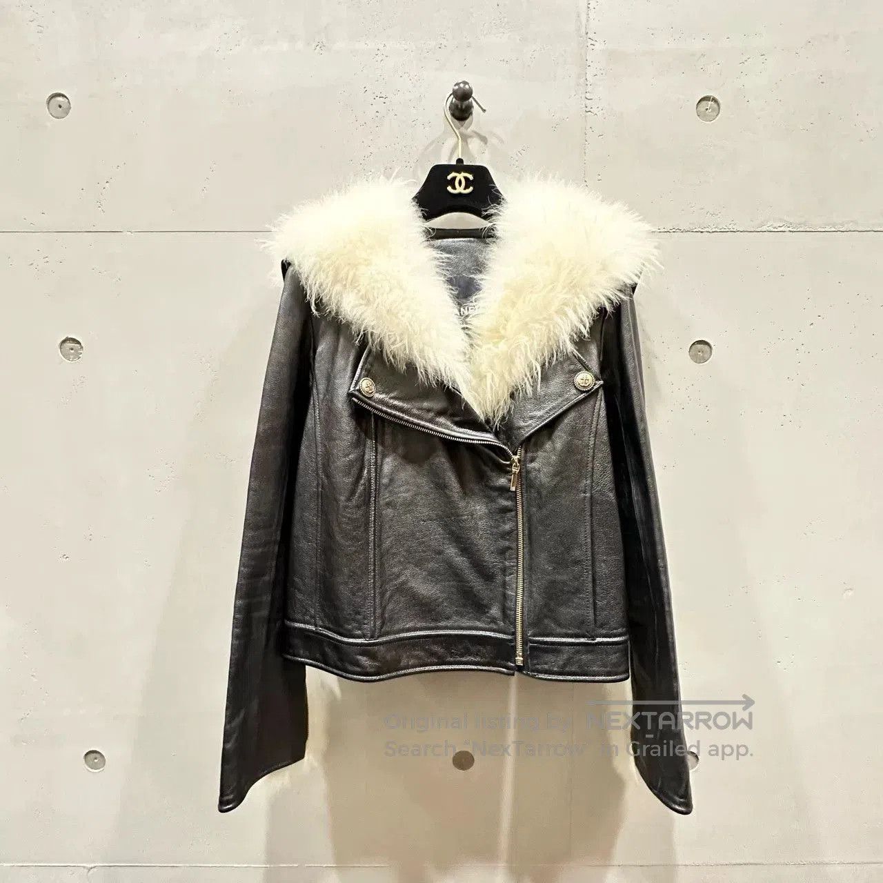 Chanel Chanel Fur Collar Leather Jacket. Size US XS / EU 42 / 0 - 1 Thumbnail