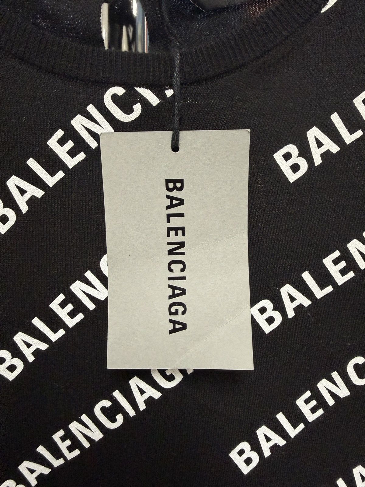 Balenciaga Balenciaga All Over Logo Sweater Size M / US 6-8 / IT 42-44 - 4 Thumbnail