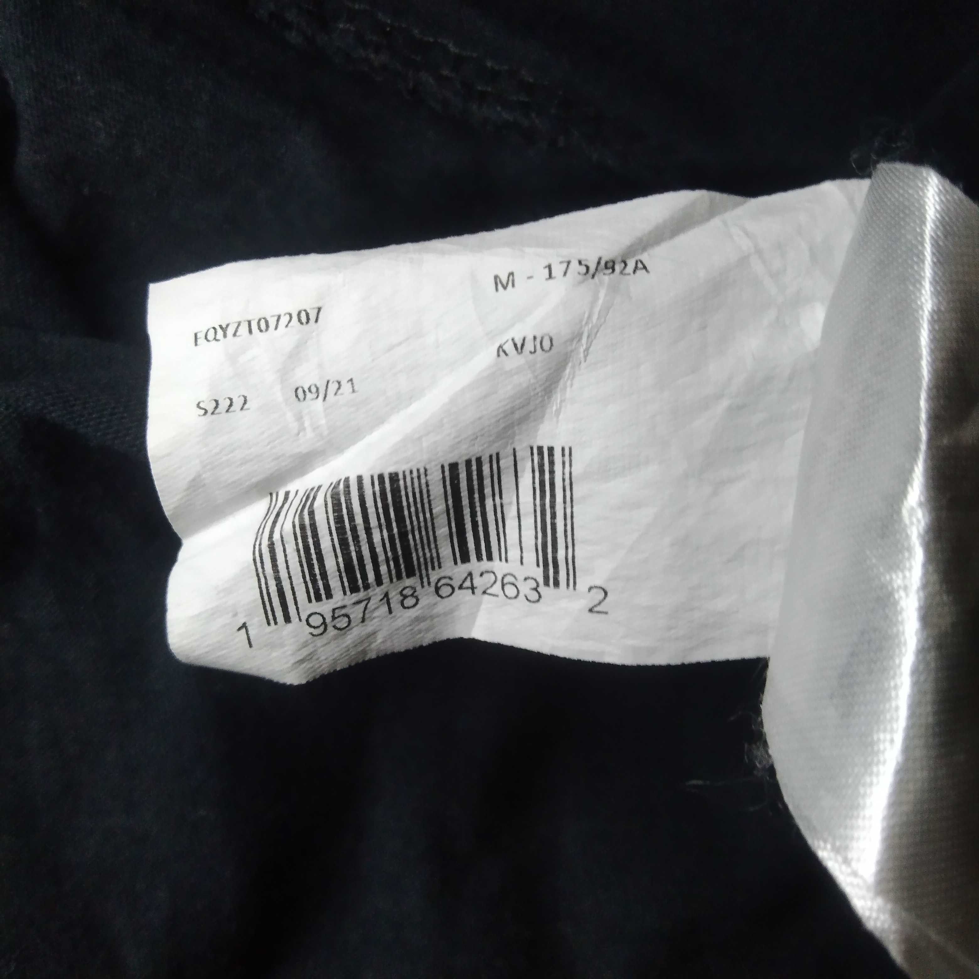 Other Quicksilver x Stranger Things tee Size US M / EU 48-50 / 2 - 10 Thumbnail