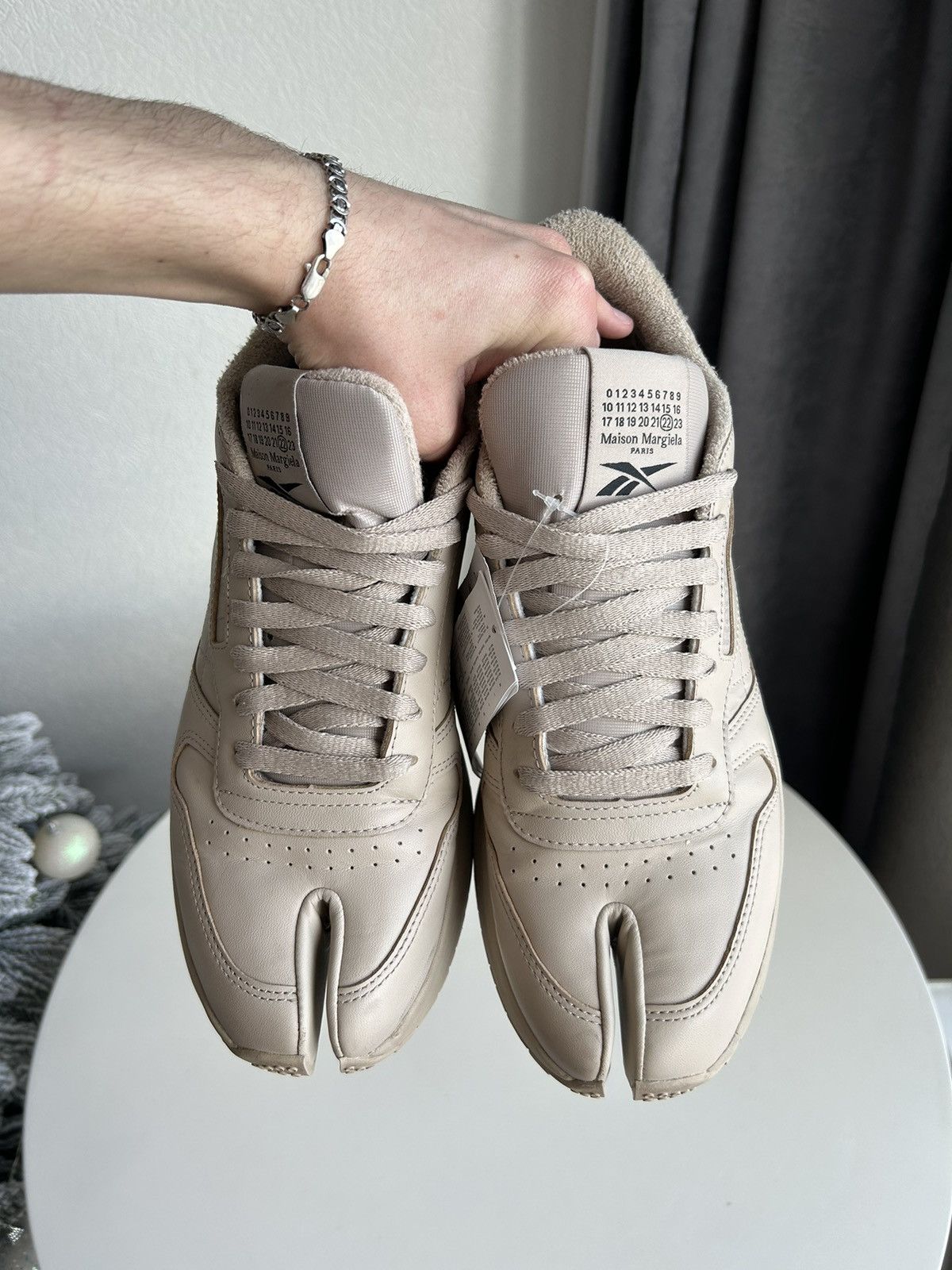 Reebok x Maison Margiela Tabi 'Handpainted' | eBay