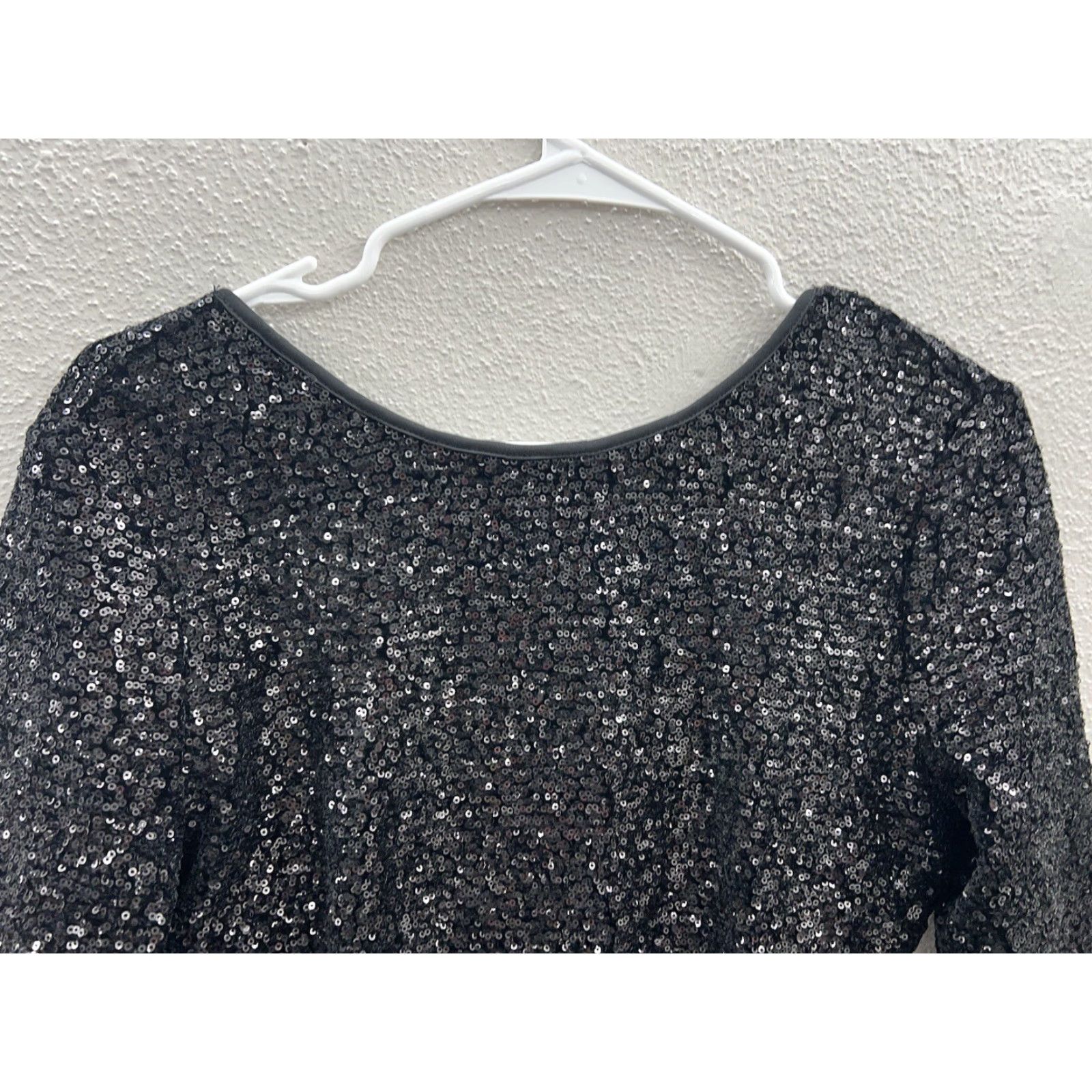 Fashion Nova Womens Fashion Nova Black Sequin Long Sleeve Low Back Dress Size Small Size S / US 4 / IT 40 - 2 Thumbnail