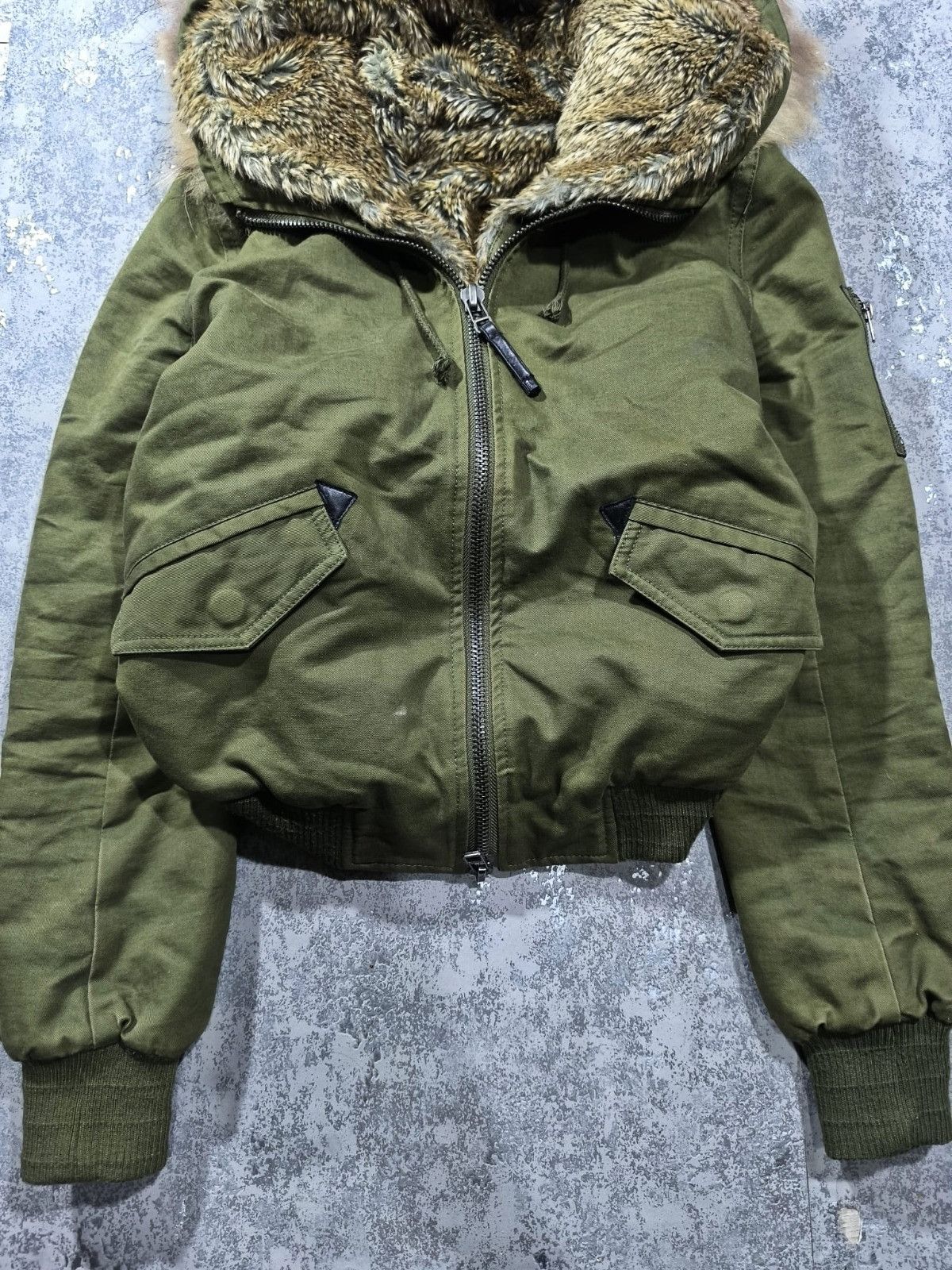 Other Japan Type FauxFur Military Faded Khaki Green Bomber Size S / US 4 / IT 40 - 6 Thumbnail