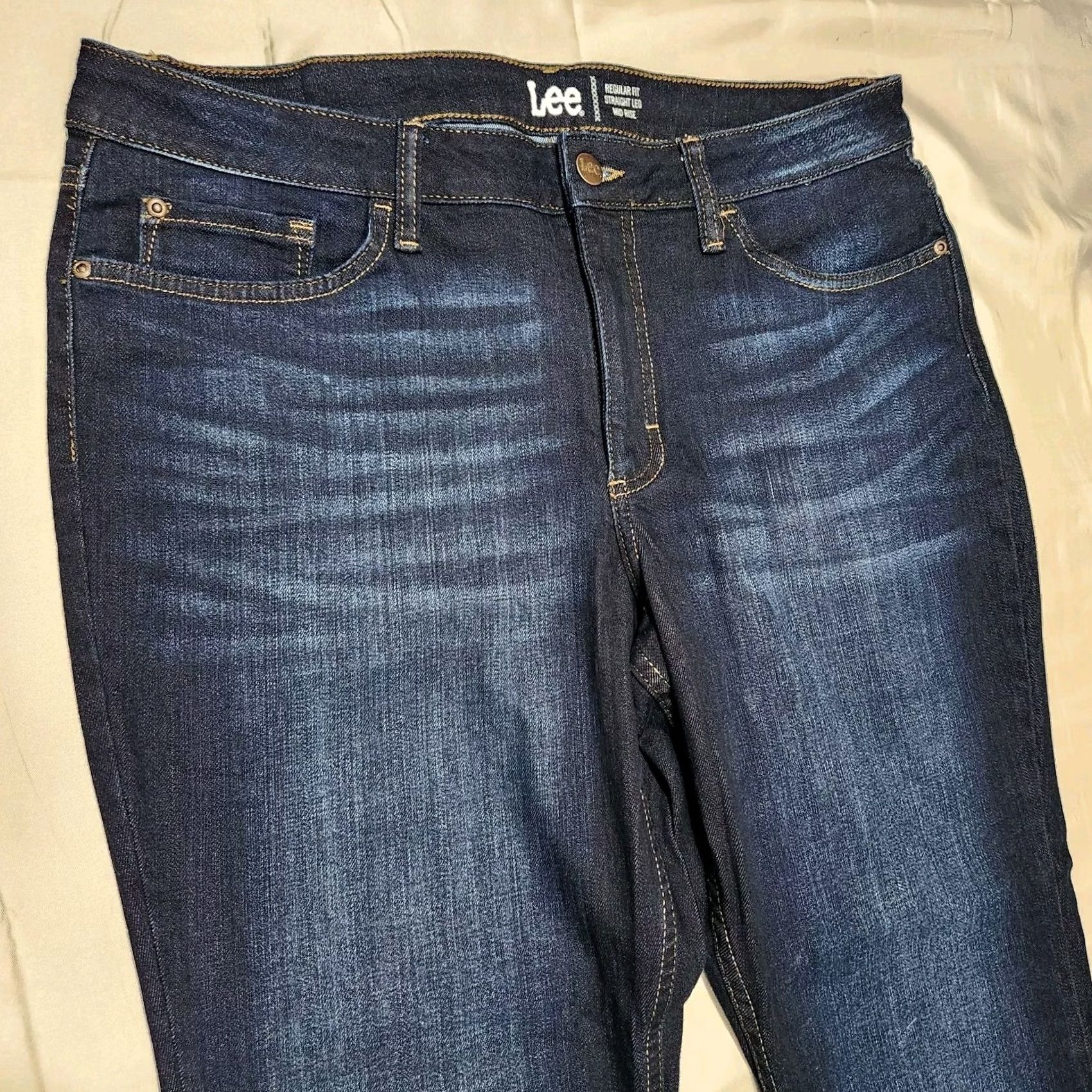 Lee Lee Jeans Women 16 Petite Straight Leg Mid Rise Dark Wash Stretch Denim Size 38" / US 16 / IT 52 - 2 Thumbnail