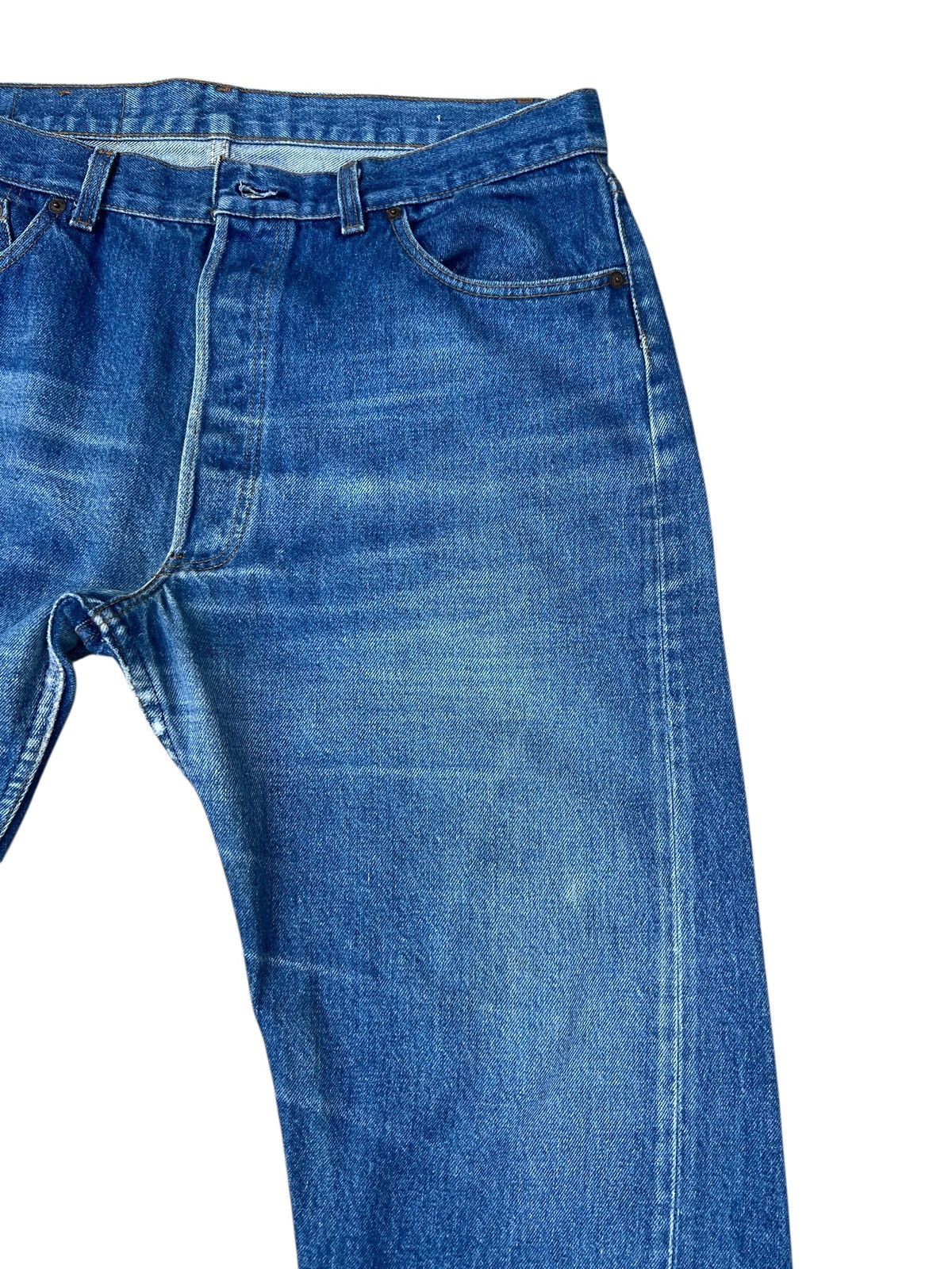 Levi's Vintage 1980s Levi’s 501 Fade Blue Denim Jeans Made in Usa Size US 37 - 10 Thumbnail