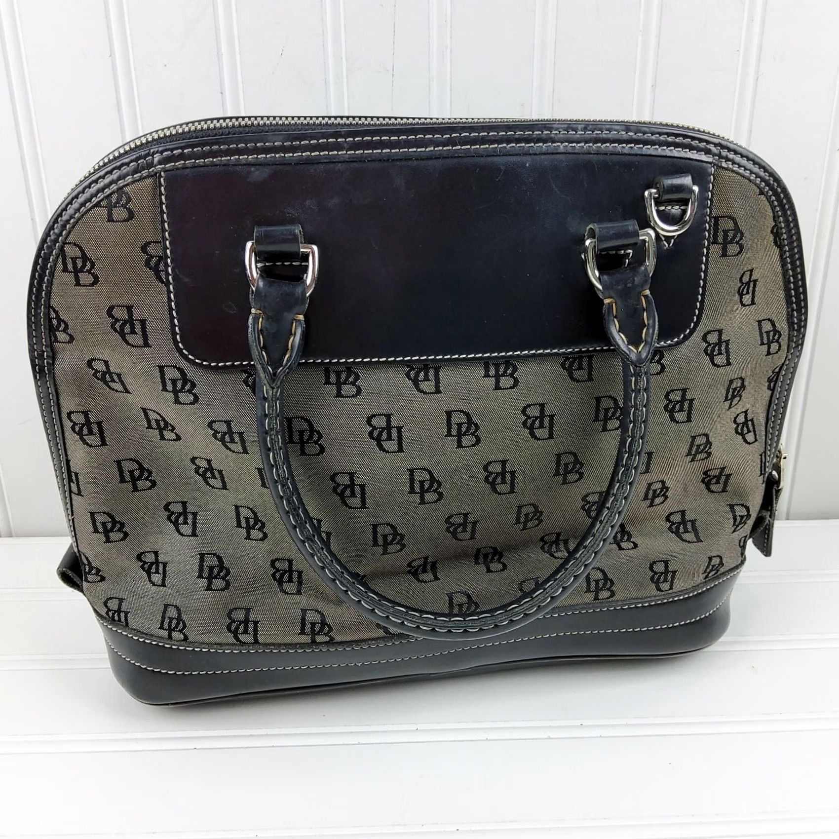 Dooney & Bourke VINTAGE Dooney & Bourke Signature Leather Trim Satchel Handbag Purse Black Size ONE SIZE - 3 Thumbnail