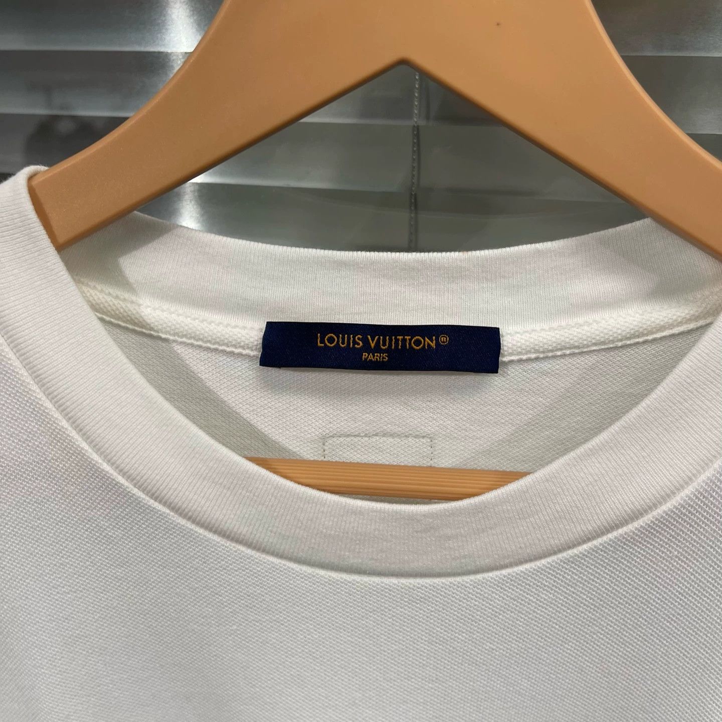 Louis Vuitton LV 25ss Nigo 3D Floral Embroidery SS Tee M 99 New Size US M / EU 48-50 / 2 - 3 Thumbnail