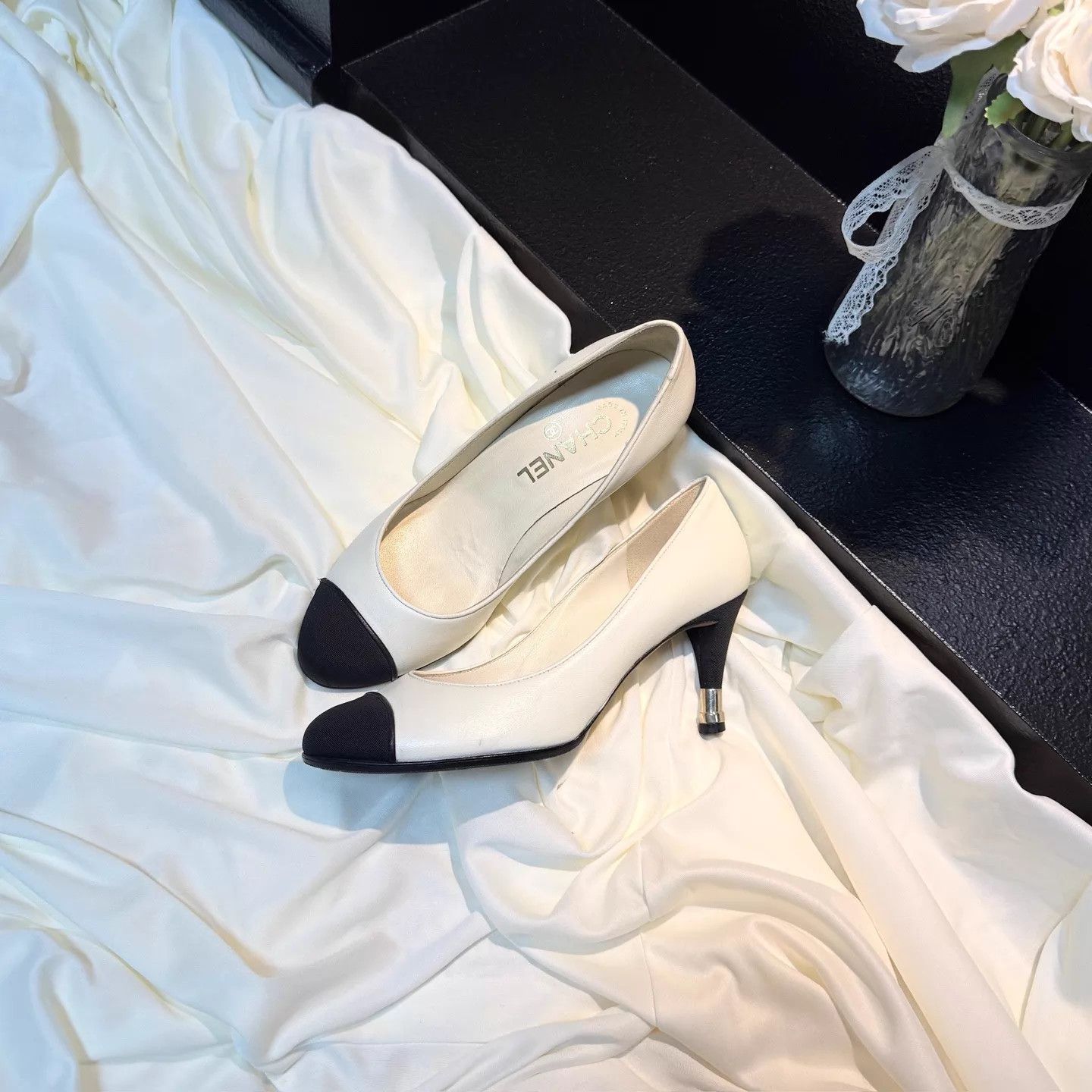 Chanel CHANEL Black & White Mary Jane Heels 37.5 99 New Size US 7 / IT 37 - 1 Thumbnail