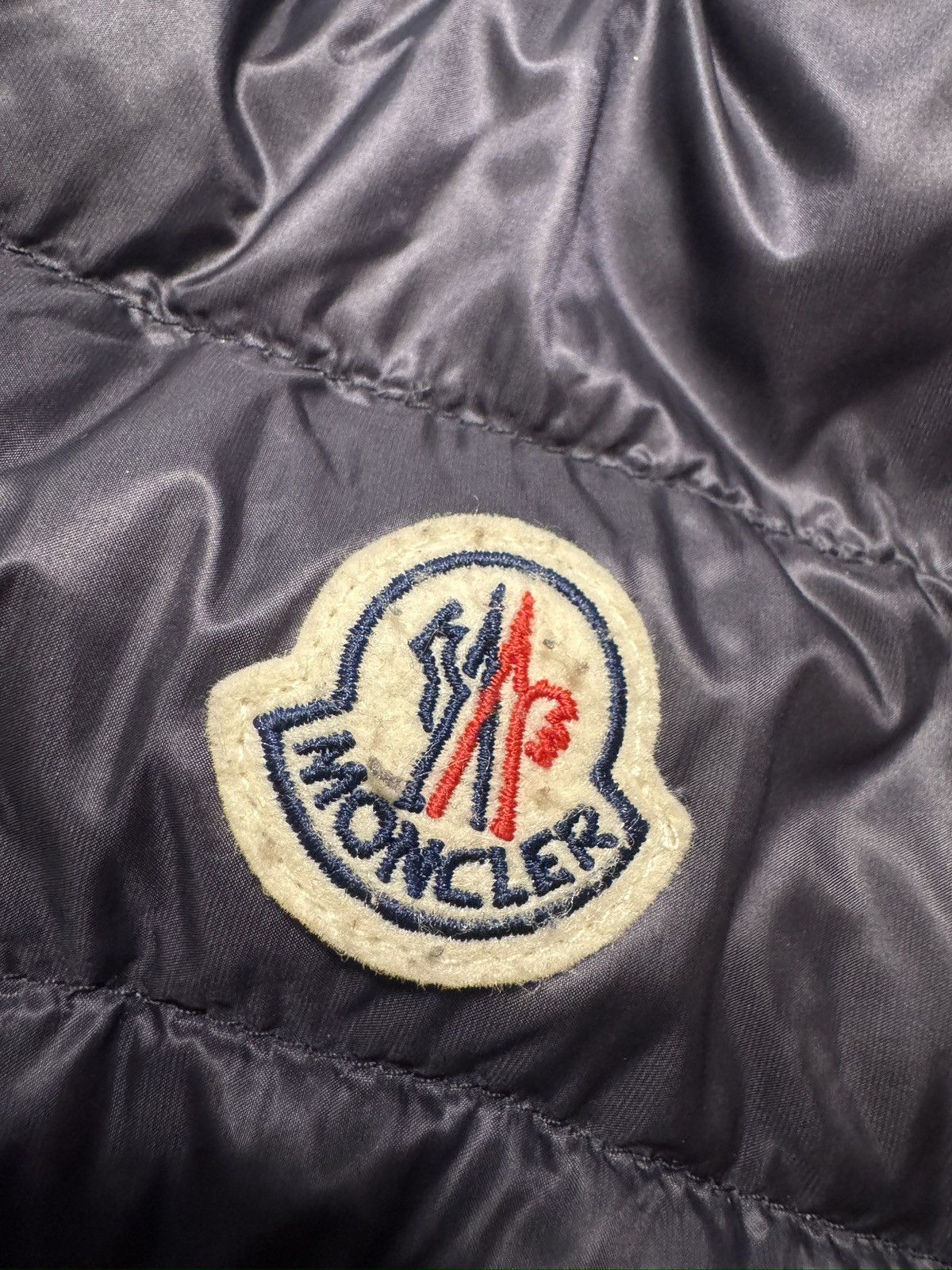 Moncler MONCLER ZOIS GIUBBOTTO Reversible Jacket Navy/White&Red SZ 4 Size US L / EU 52-54 / 3 - 13 Thumbnail