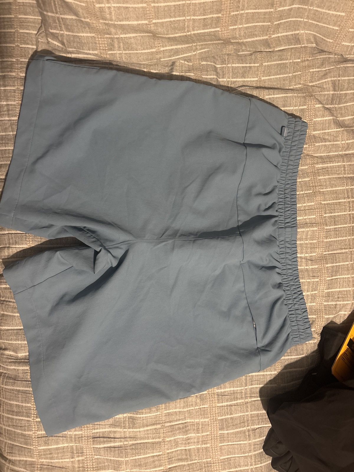 Lululemon Lulu mens shorts Size US 32 / EU 48 - 2 Thumbnail