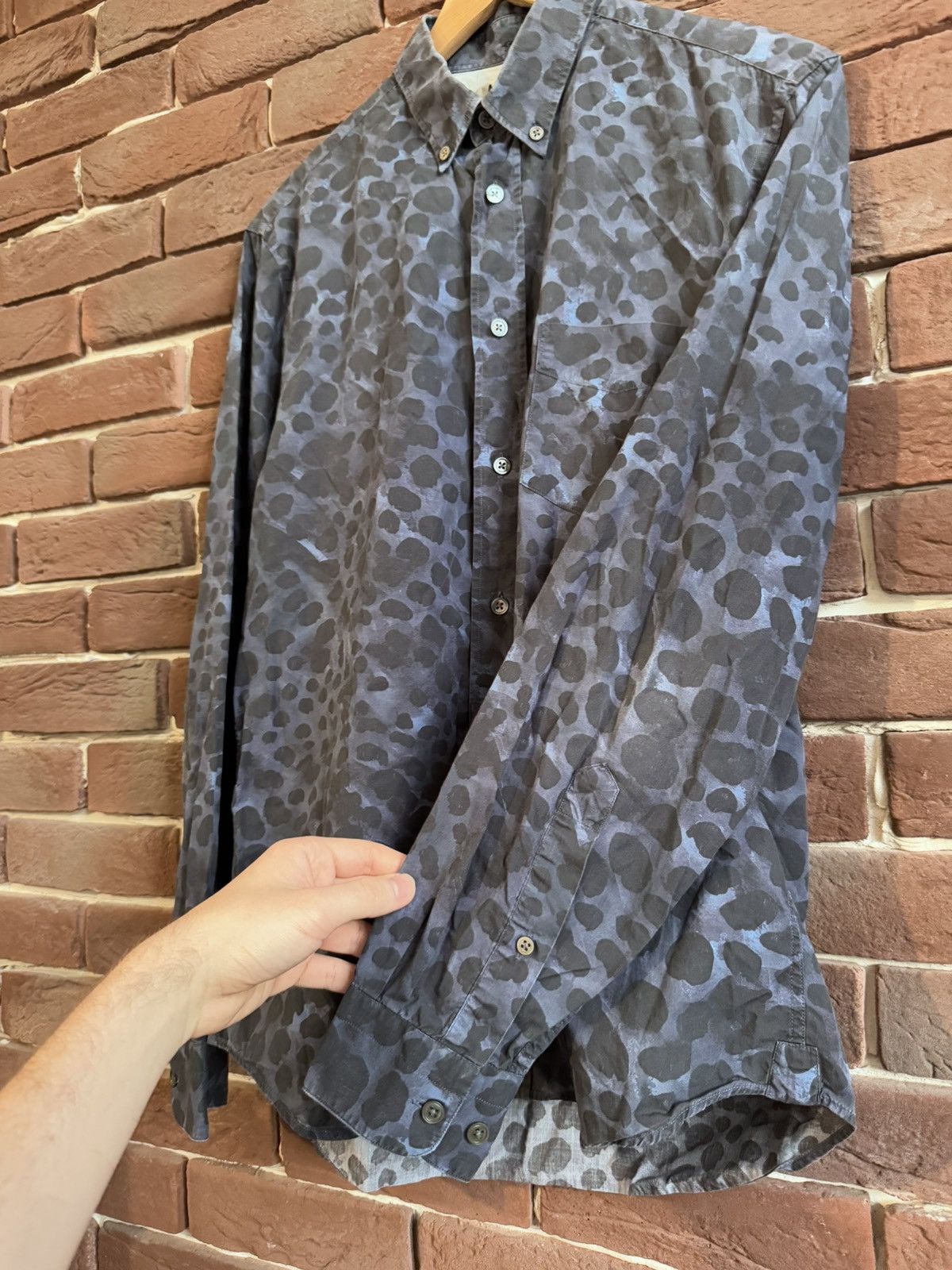 Acne Studios AW13 Acne Studios Isherwood Animal Button Up Shirt Blue 48 Size US M / EU 48-50 / 2 - 6 Thumbnail