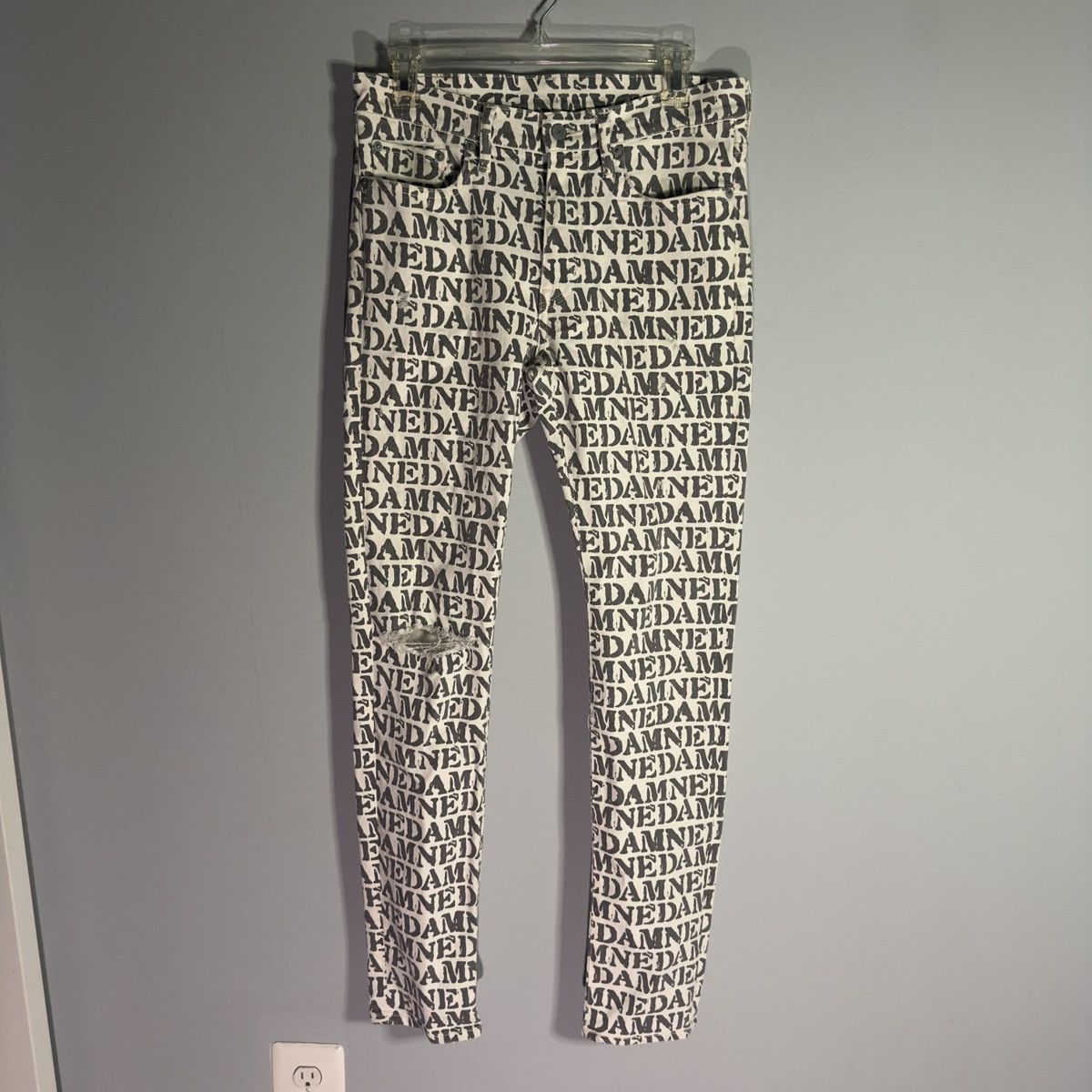 Hysteric Glamour HYSTERIC GLAMOUR “DAMMED” Script Denim Size US 30 / EU 46 - 1 Thumbnail
