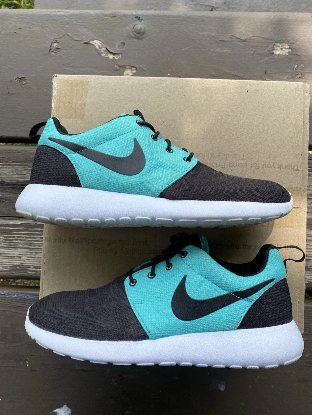 Nike Nike Roshe Run Light Turquoise 511881025 Size 7.5 Men Size US 7.5 / EU 40-41 - 3 Thumbnail