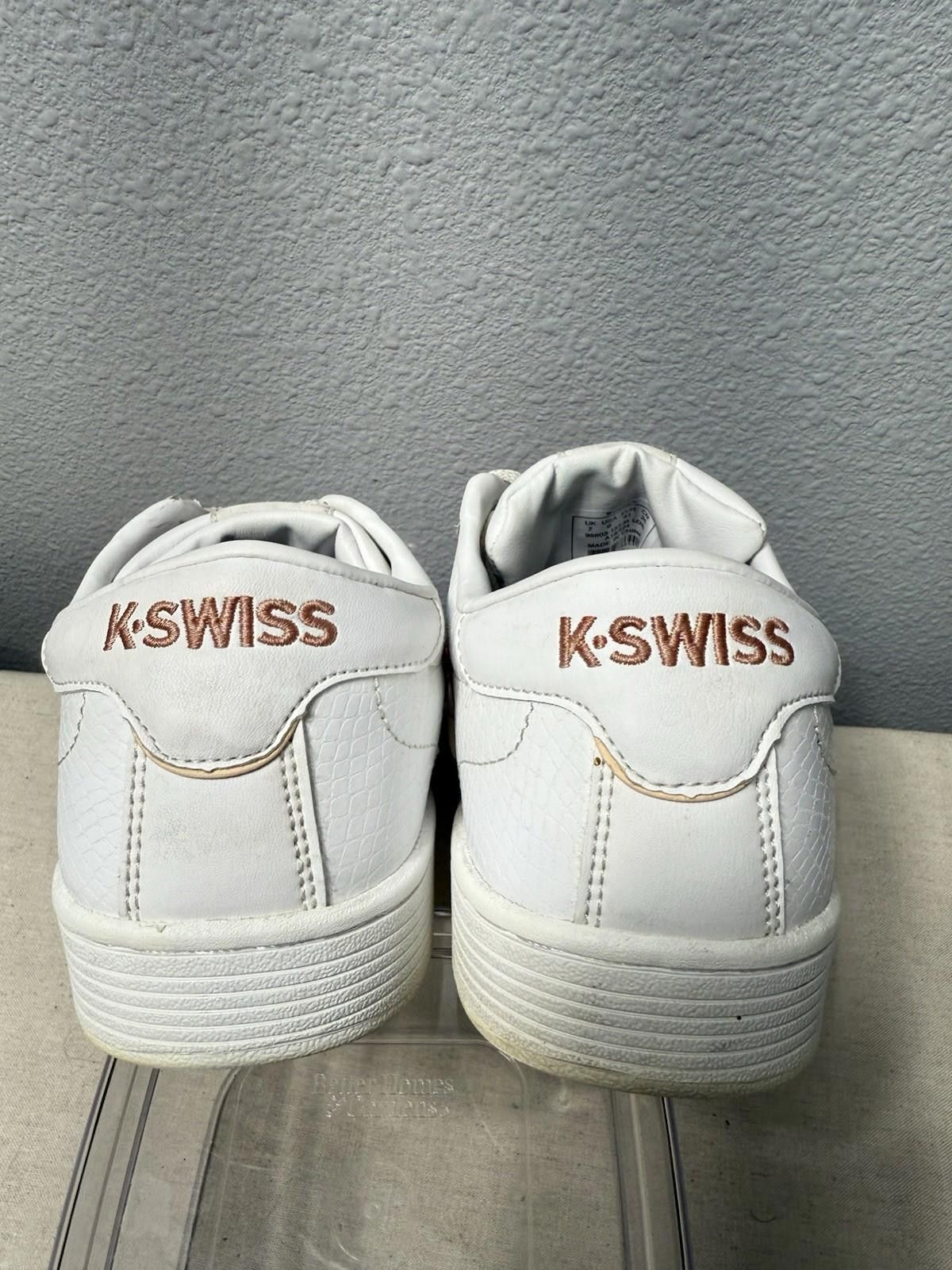 K-Swiss K-Swiss White and Red Classic Sneakers SZ 9 Size US 9 / IT 39 - 4 Thumbnail