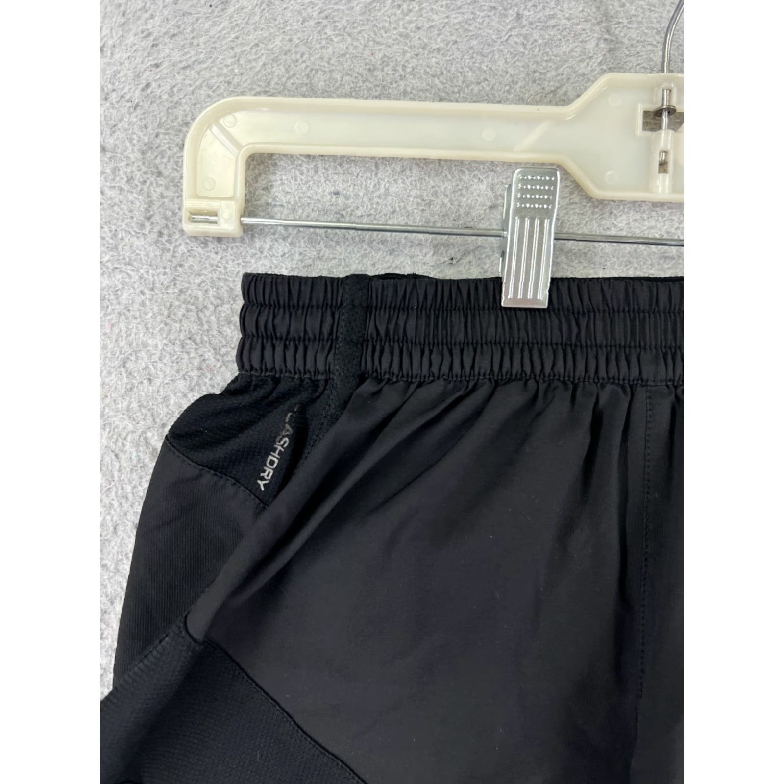 The North Face The North Face Shorts Womens XS Black Flashdry Polyester Elastic READ Size 26" / US 2 / IT 38 - 4 Thumbnail
