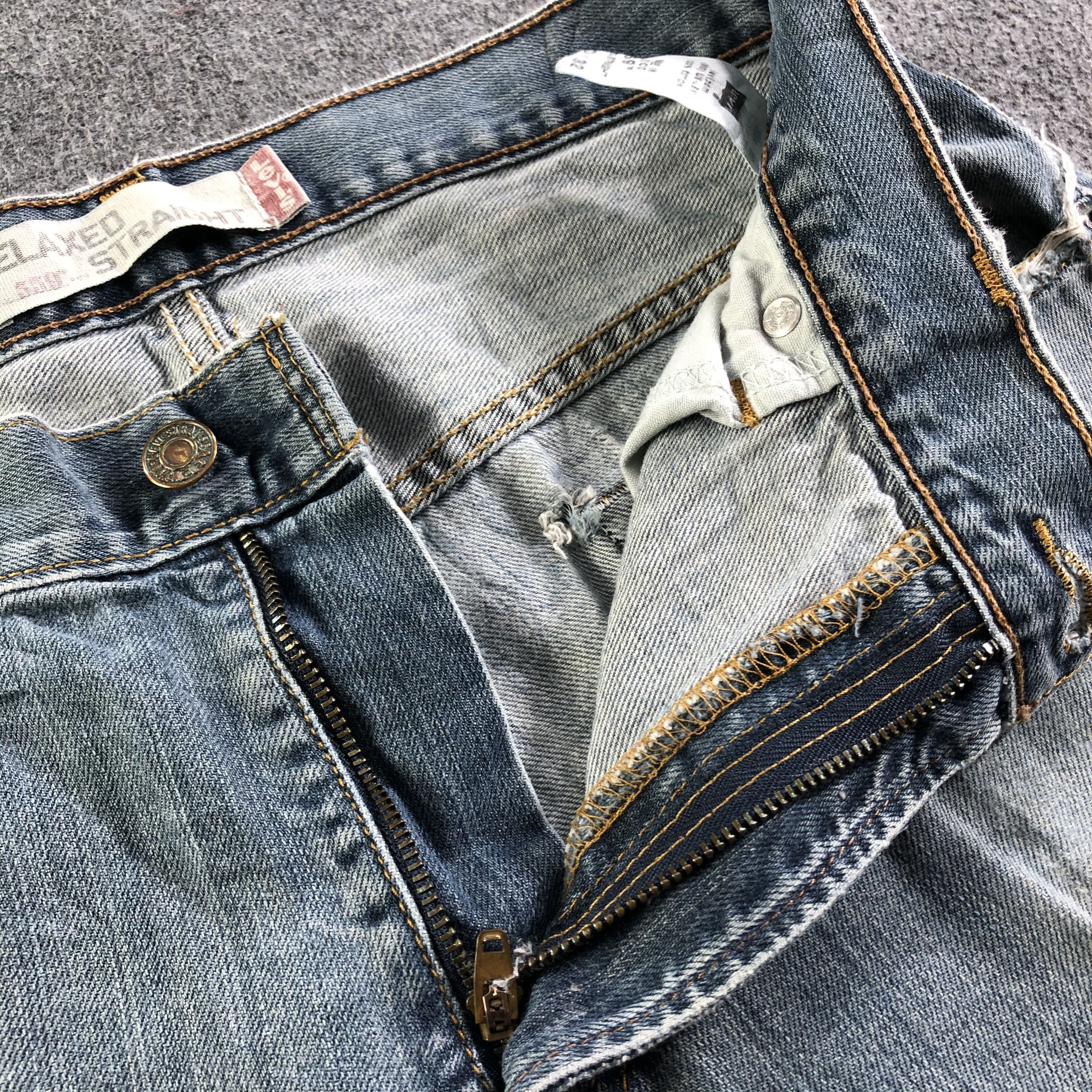Levi's Vintage Levis 559 Jeans-J3724 Size US 31 - 9 Thumbnail