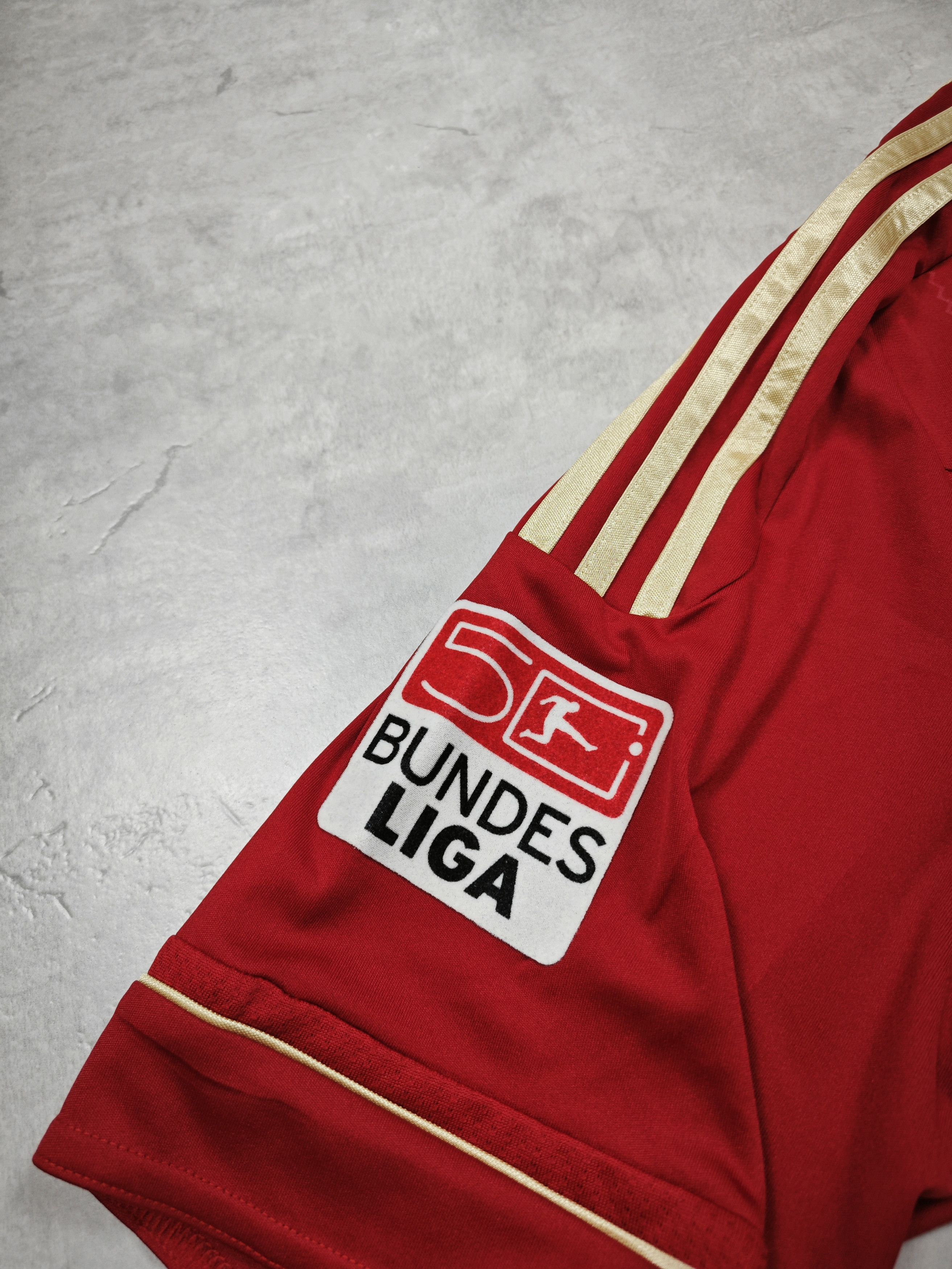 Adidas Bayern Munchen 2012 SHAQIRI 11 Size US L / EU 52-54 / 3 - 3 Thumbnail