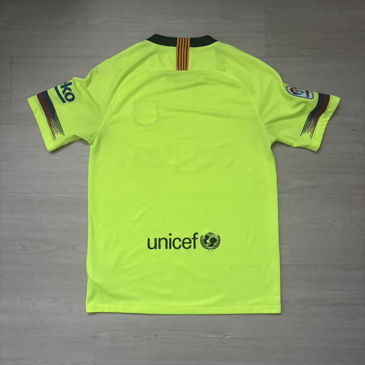Nike Nike FC Barcelona 18/19 Third Kit Size US M / EU 48-50 / 2 - 8 Thumbnail