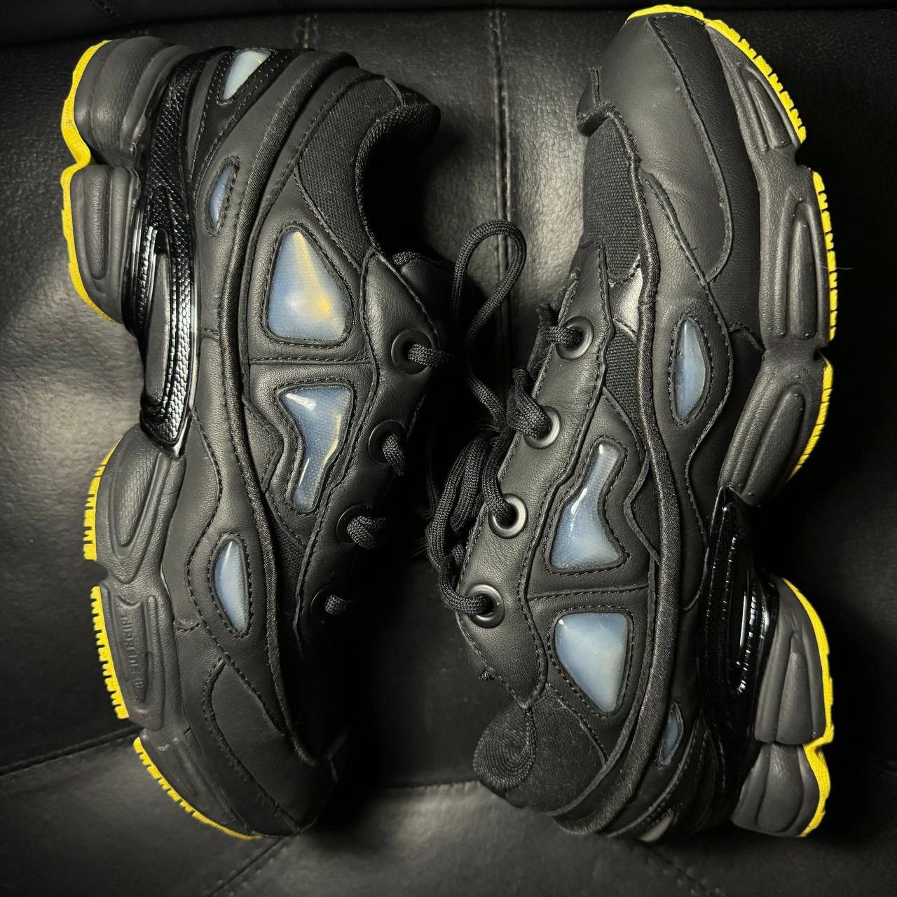 Adidas × Raf Simons Adidas Raf Simons Ozweego Corn Black Size US 7 / EU 40 - 4 Thumbnail