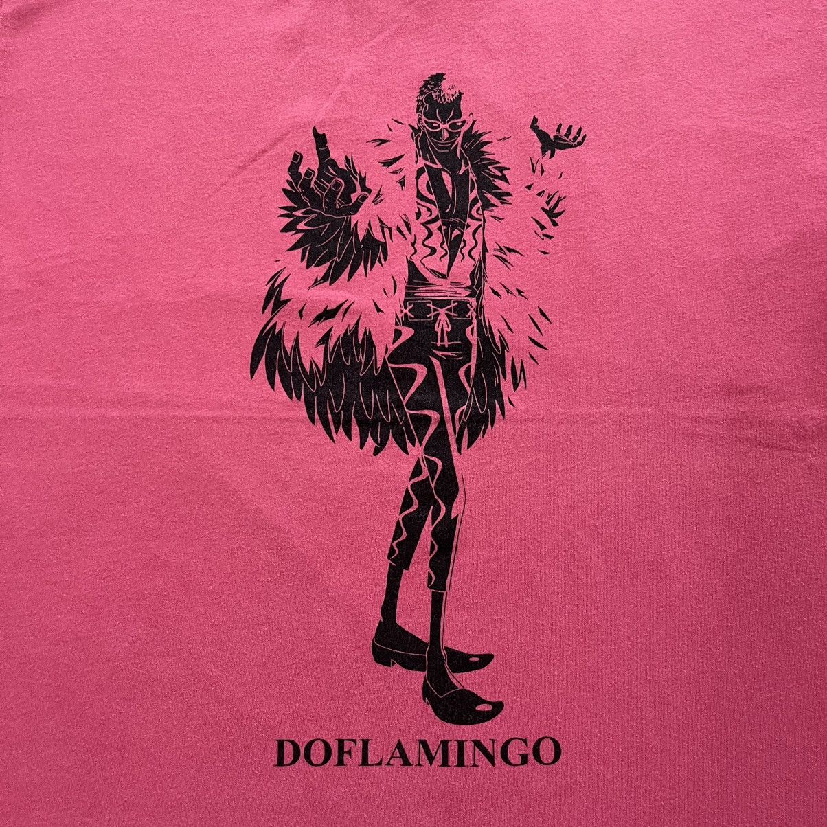 One Piece Doflamingo One Piece Character Uniqlo Anime T Shirt Size US L / EU 52-54 / 3 - 5 Thumbnail