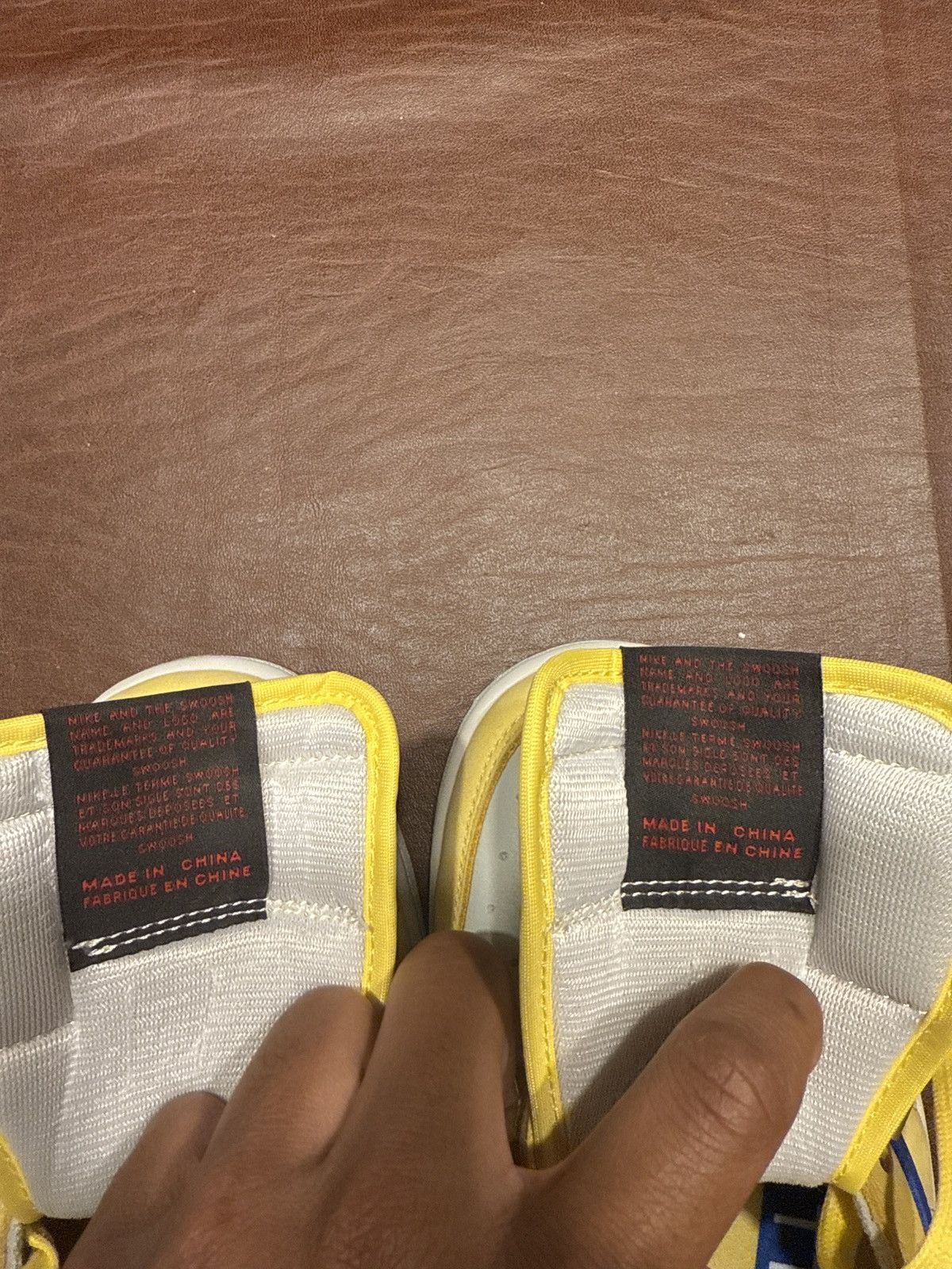 Nike travis low canary size 12.5 women Size US 12.5 / EU 45-46 - 9 Thumbnail