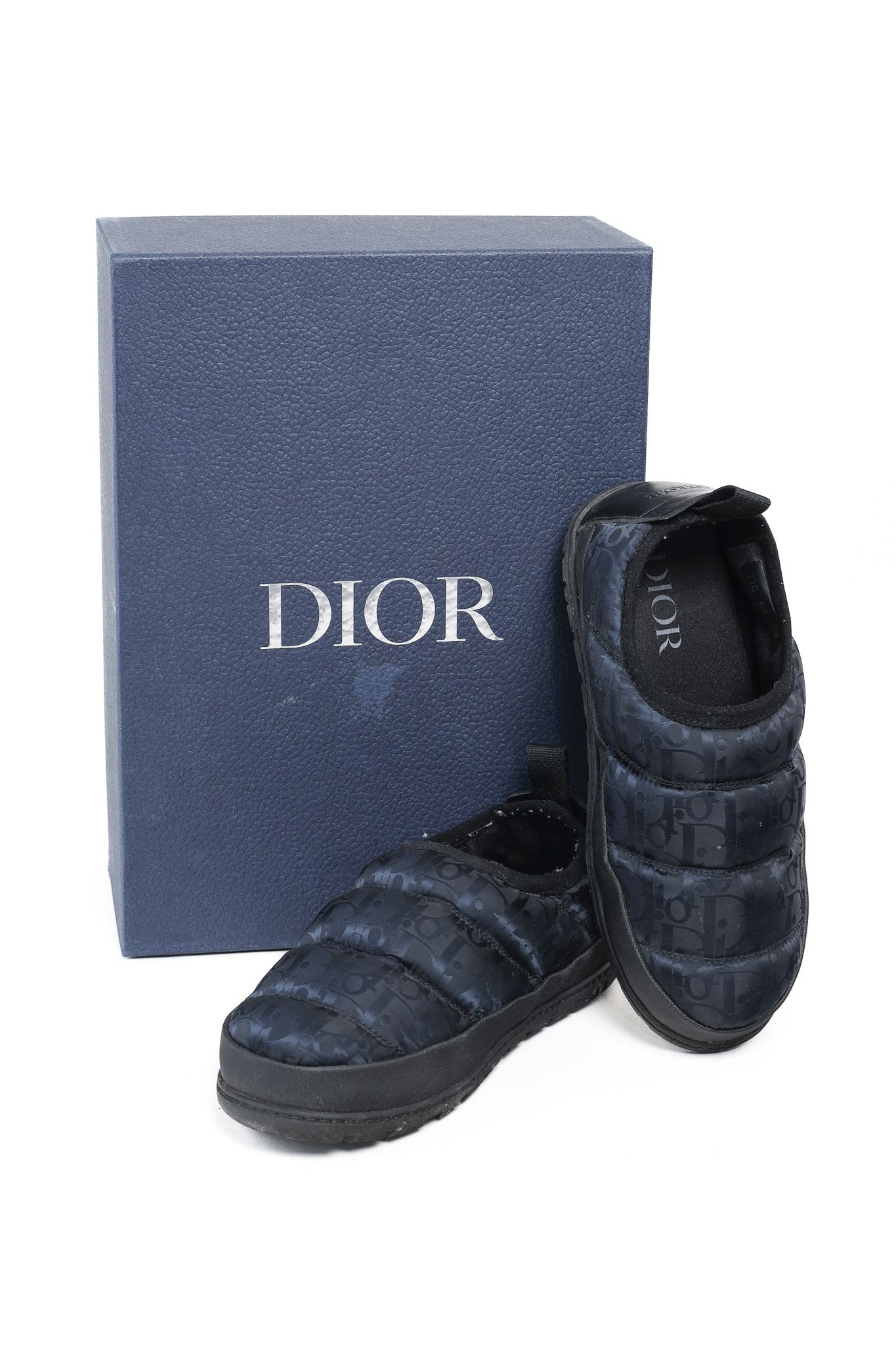 Dior Dior Black Super Dior Oblique Quilted Nylon Snow Slippers Size US 6 / EU 39 - 10 Thumbnail