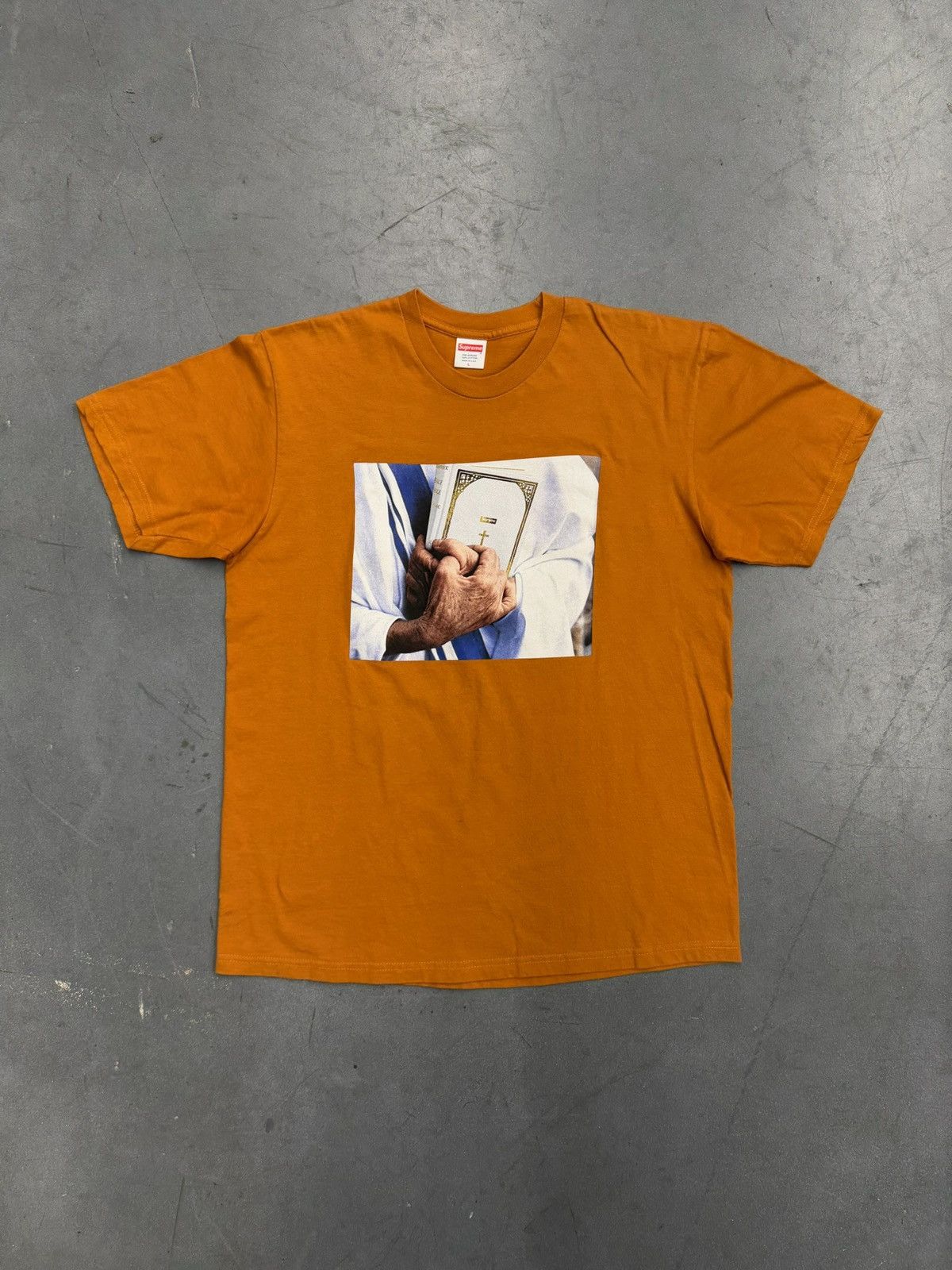 Supreme FW19 Supreme Bible Tee Size US L / EU 52-54 / 3 - 1 Thumbnail